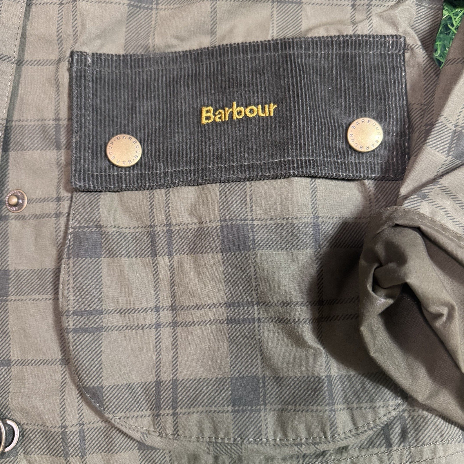 NWT Barbour Green Tartan Cropped Beadnell Casual Jacket Size 4 21×22 Inches