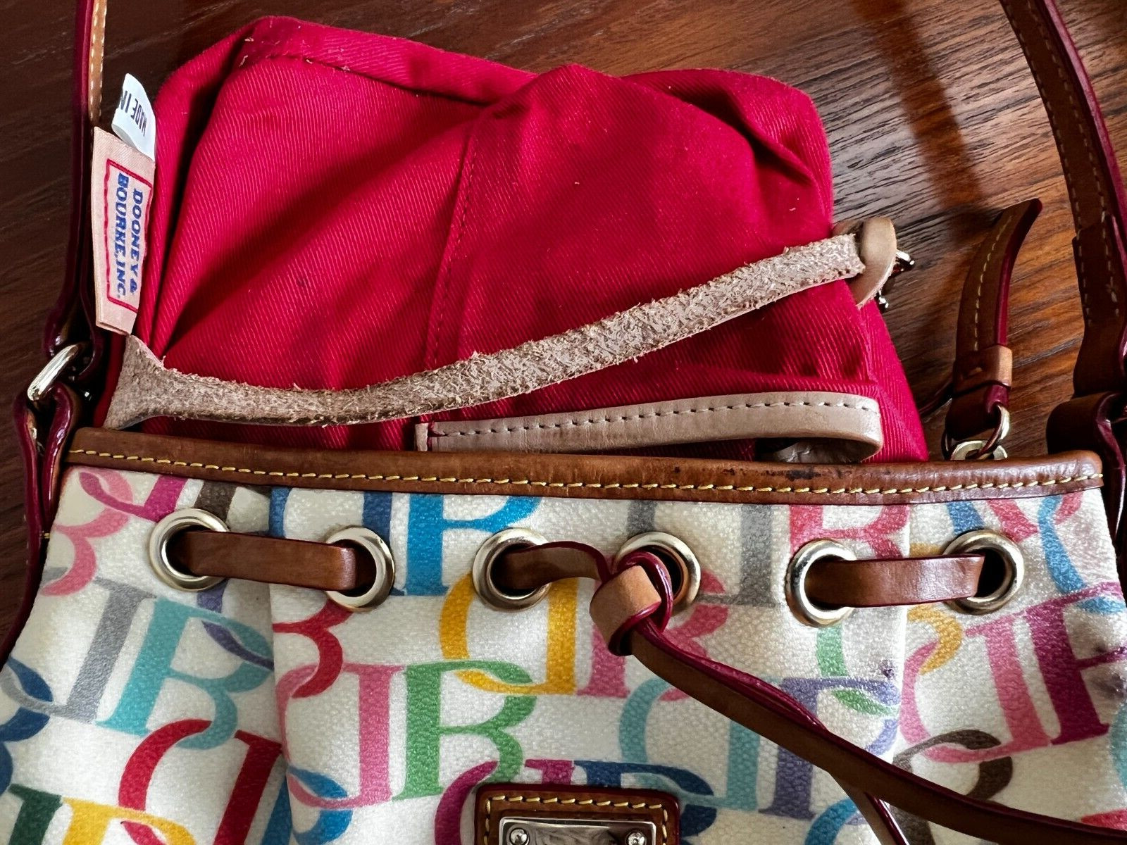 VTG Dooney & Bourke Purse SIGNATURE Rainbow Zipper Small 8.75 x 4.75
