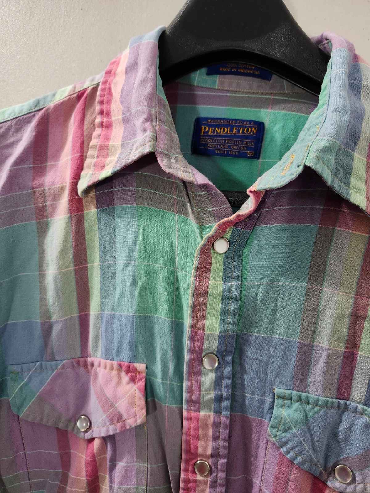Pendleton Shirt Mens M Flannel Pearl Snap Western Plaid Cotton Pockets Colorful
