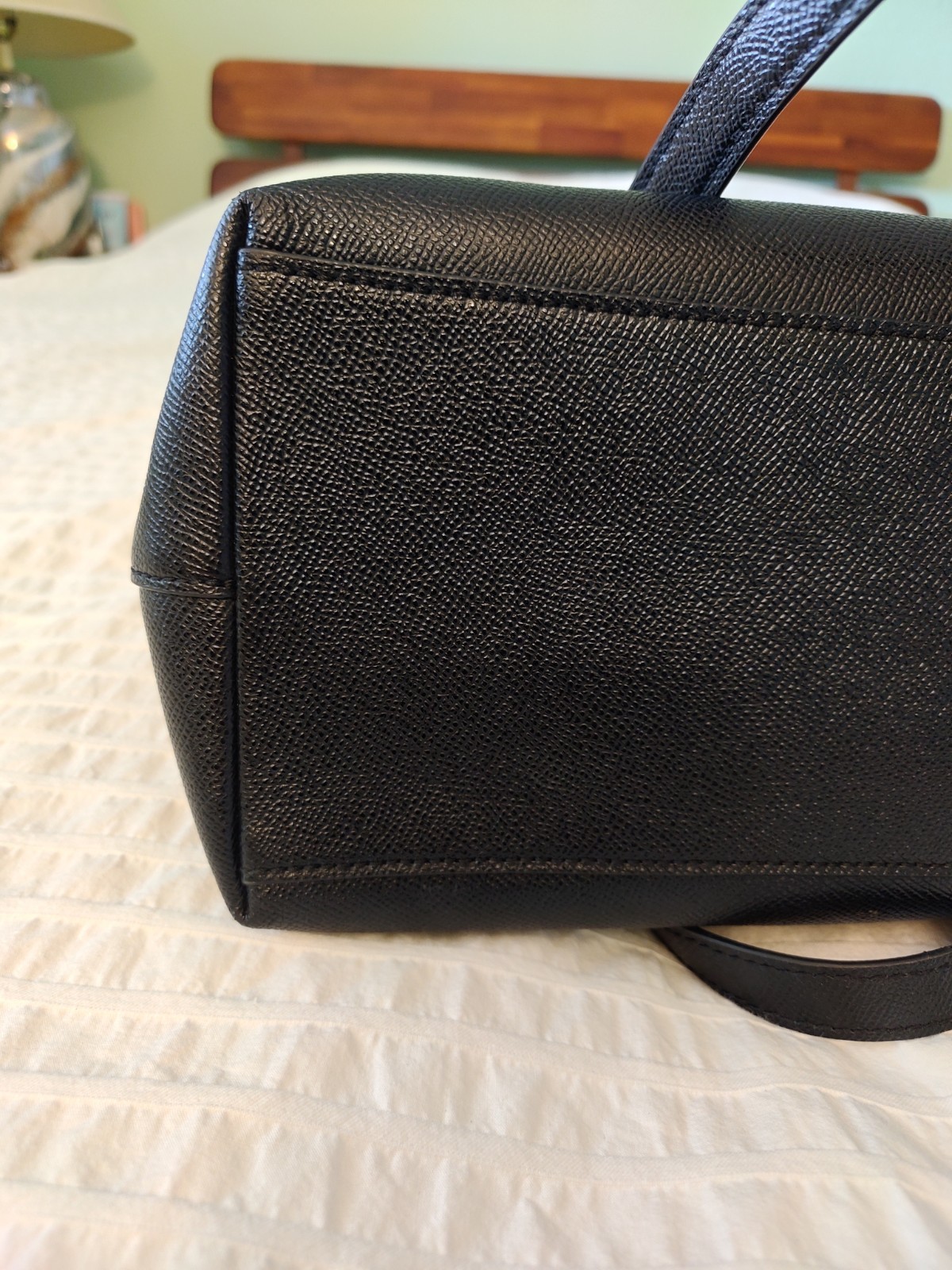 Coach Large Crossgrain Leather Tote for Women – Black (F79608)