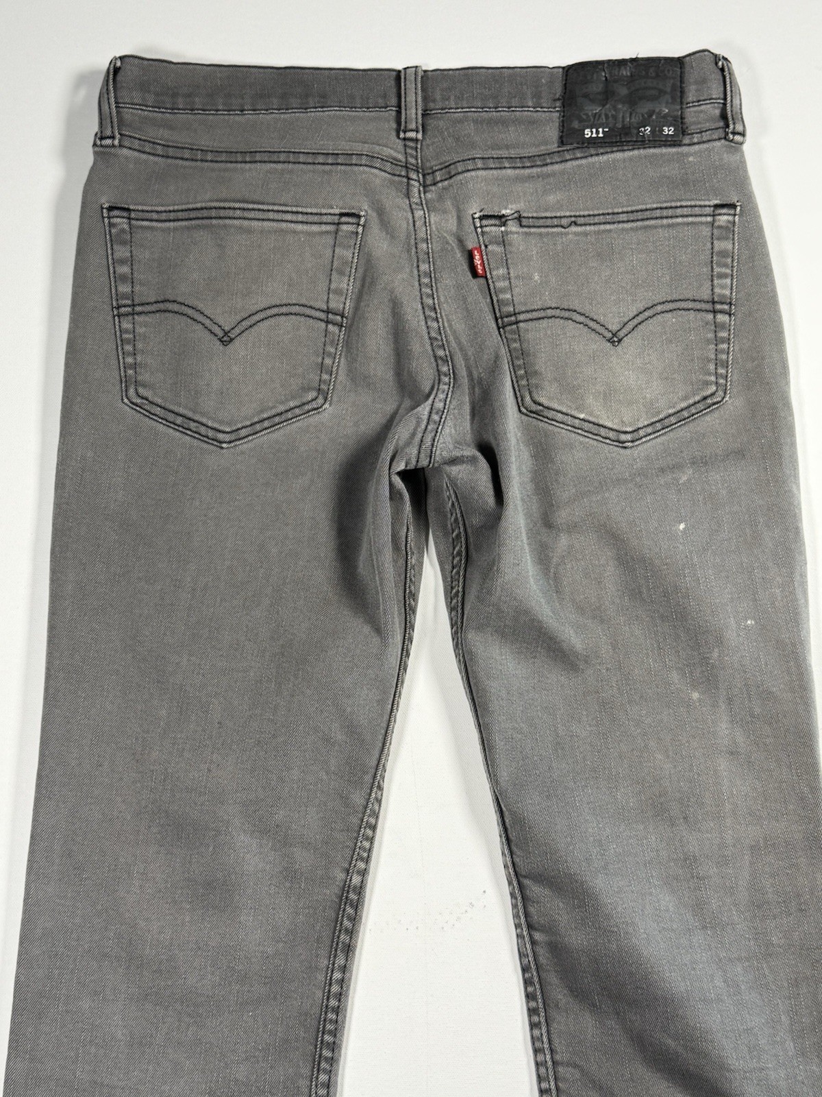 Levi’s 511 Slim Fit Jeans Men’s 32×32 Gray Denim Distressed Paint Splatter
