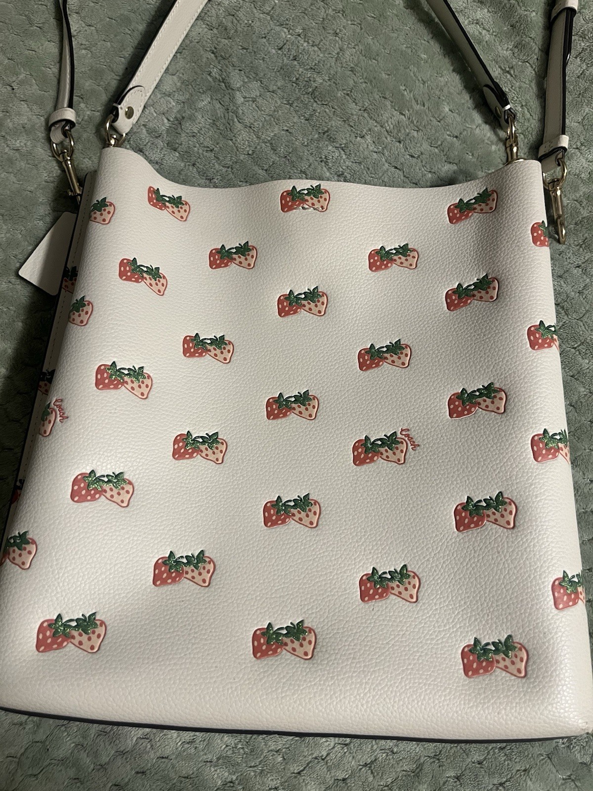 Coach White Strawberry Print Medium Shoulder Bag Detachable Strap Magnetic Zip