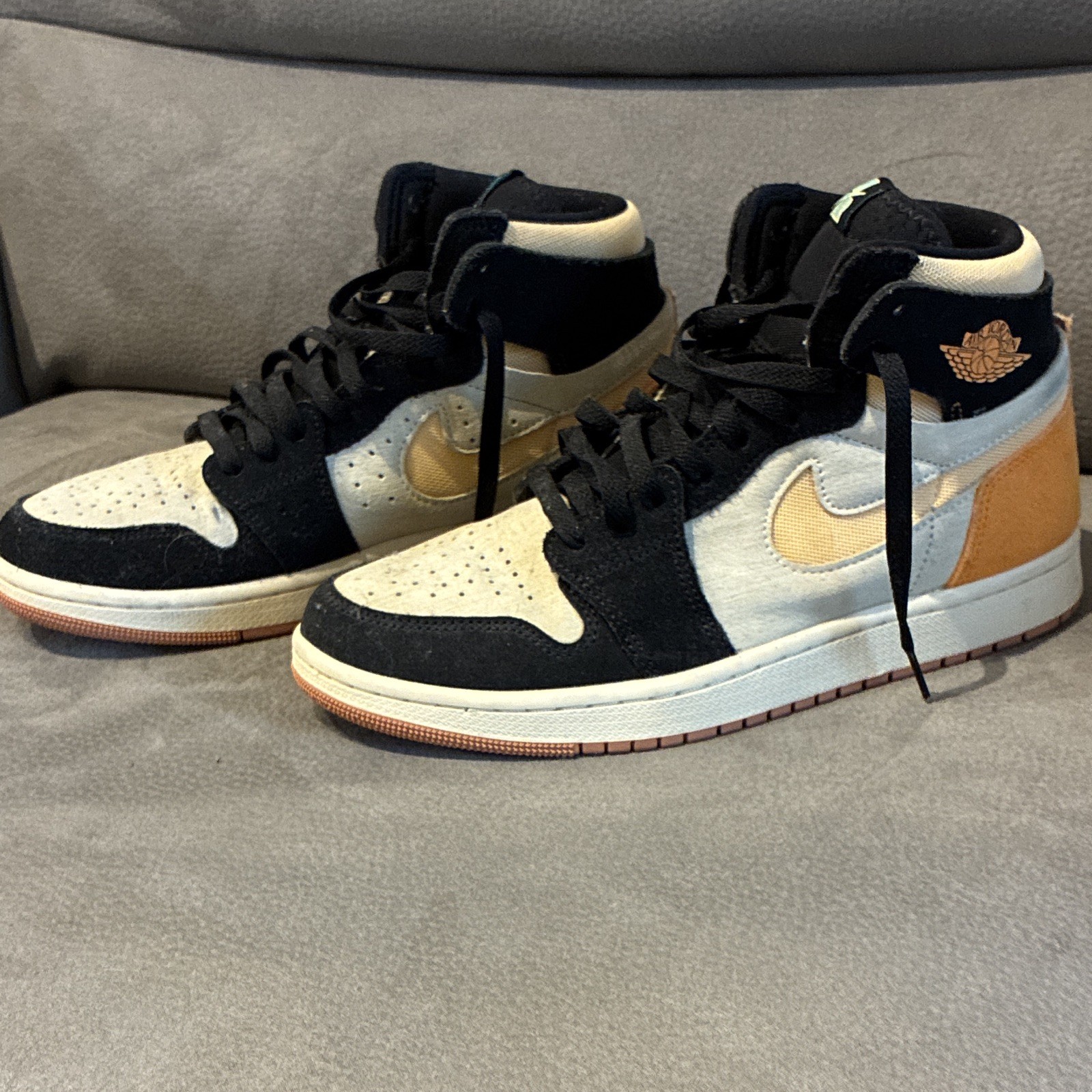 Jordan Air Jordan 1 Mid Leather Mid Top Sneaker Black White Tan US 8 DV1307-100
