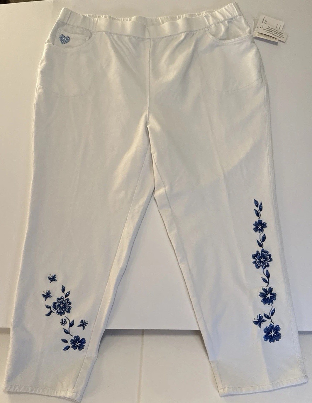 Dream Jeanne’s Women’s Size 2X Short Pull-On Capri Pant Casual Travel Beach Wear
