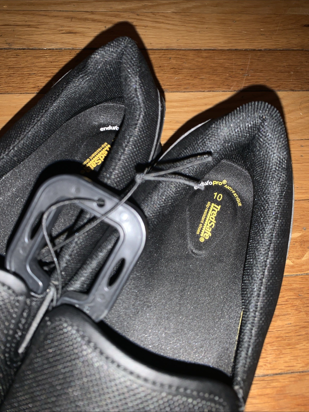 TREDSAFE – Black Sara II Slip-On & Slip Resistant Shoes – NEW! w Tags Size 10