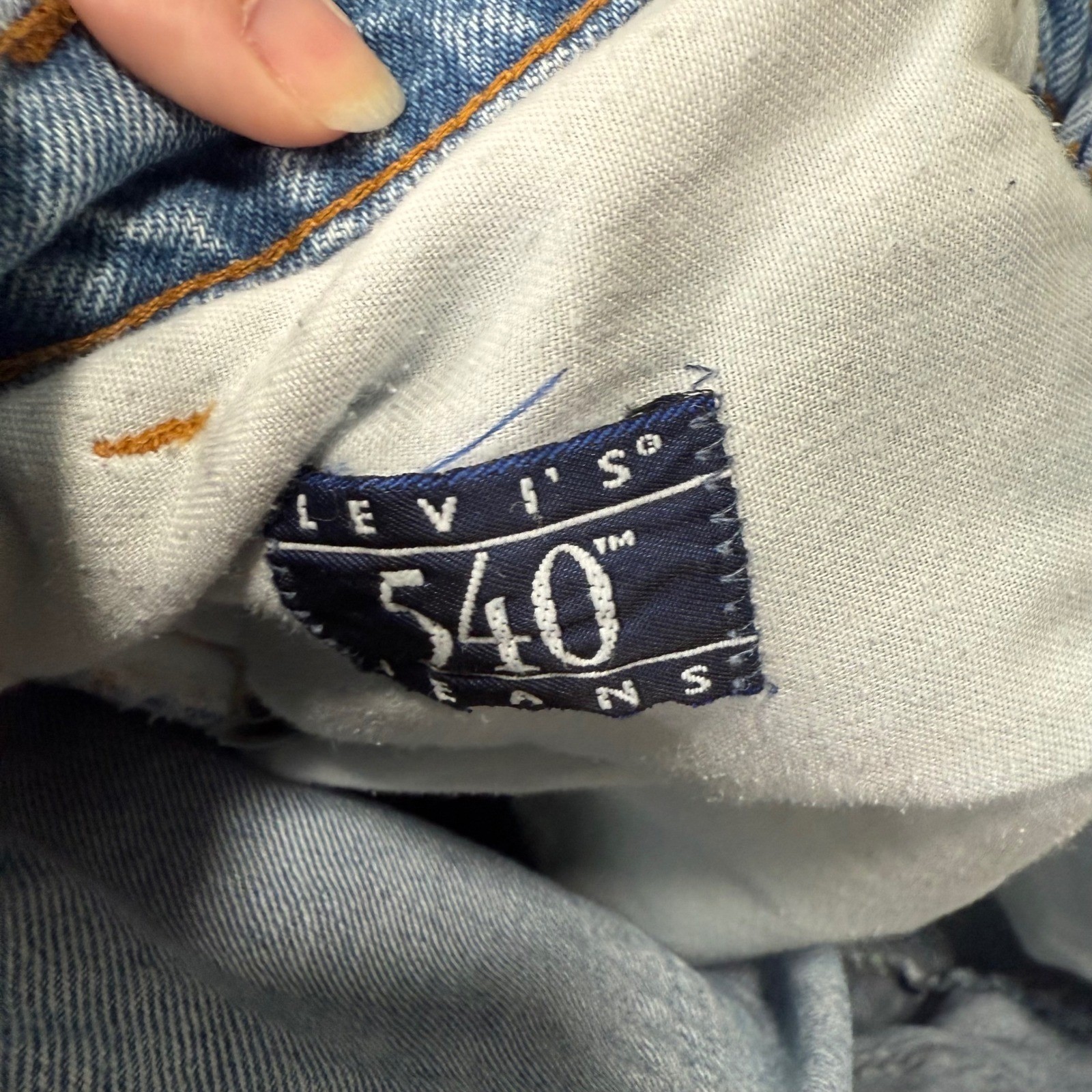 Levi’s 540 Jeans Mens Relaxed Fit Straight Leg Light Wash Denim Pants 34×31