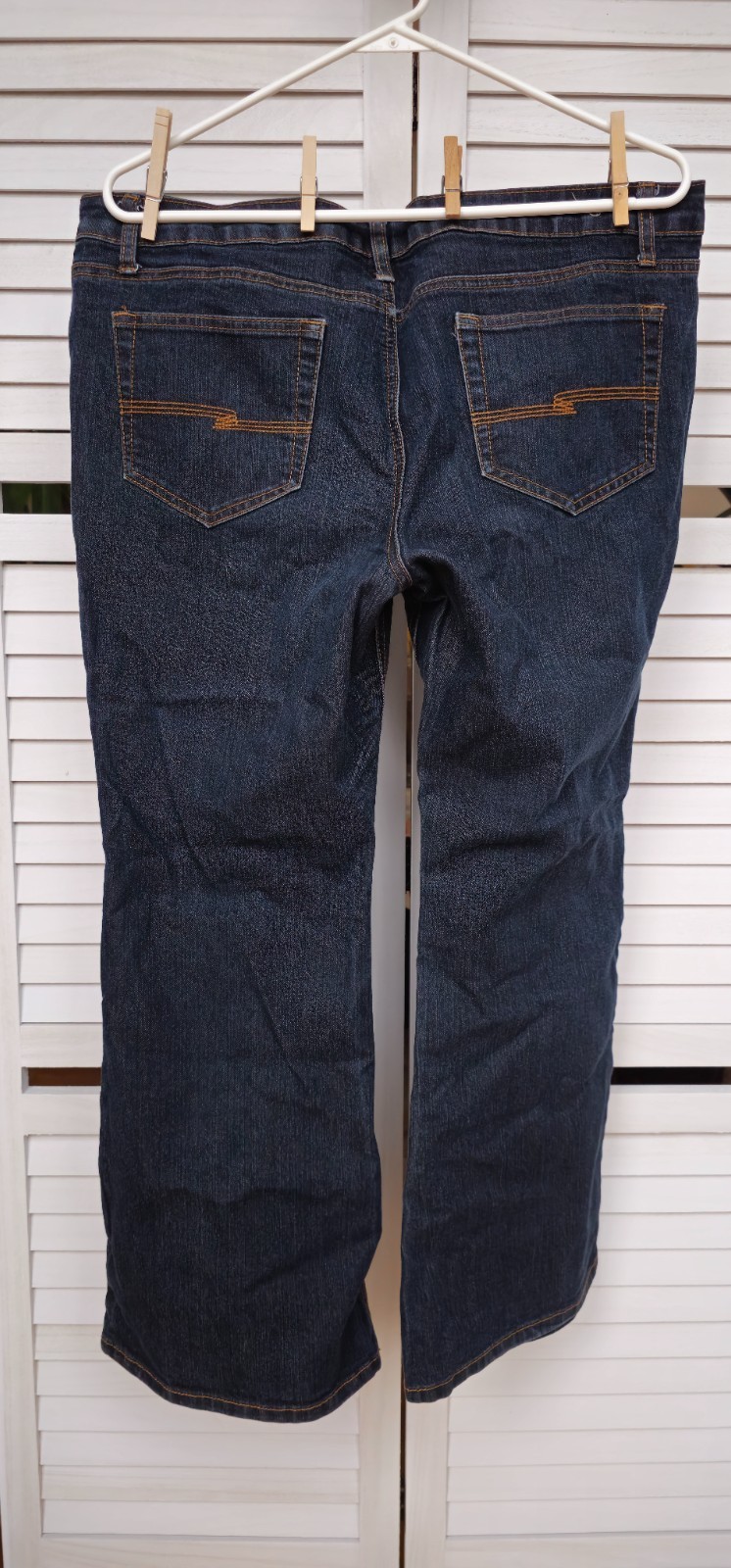 Arizona Women’s Junior Size 15 Stretch Blue Jeans… Excellent condition (P004)