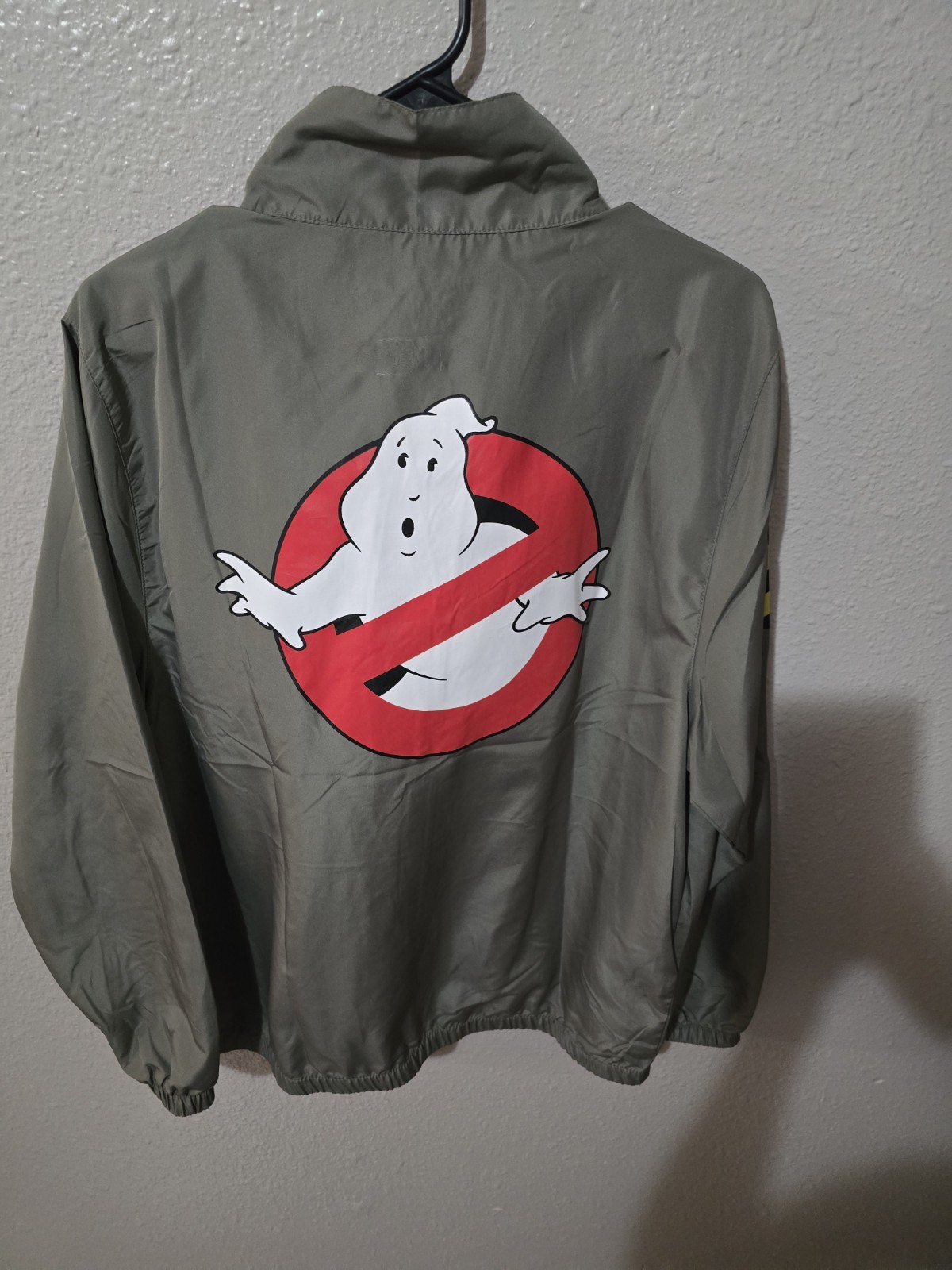 Brand New Loot Crate Exclusive Ghostbusters Windbreaker Jacket Men’s Medium