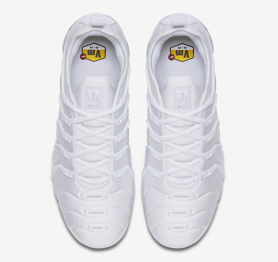 Nike Air Vapormax plus Triple Platinum 924453-100 Men’s Retro Running –