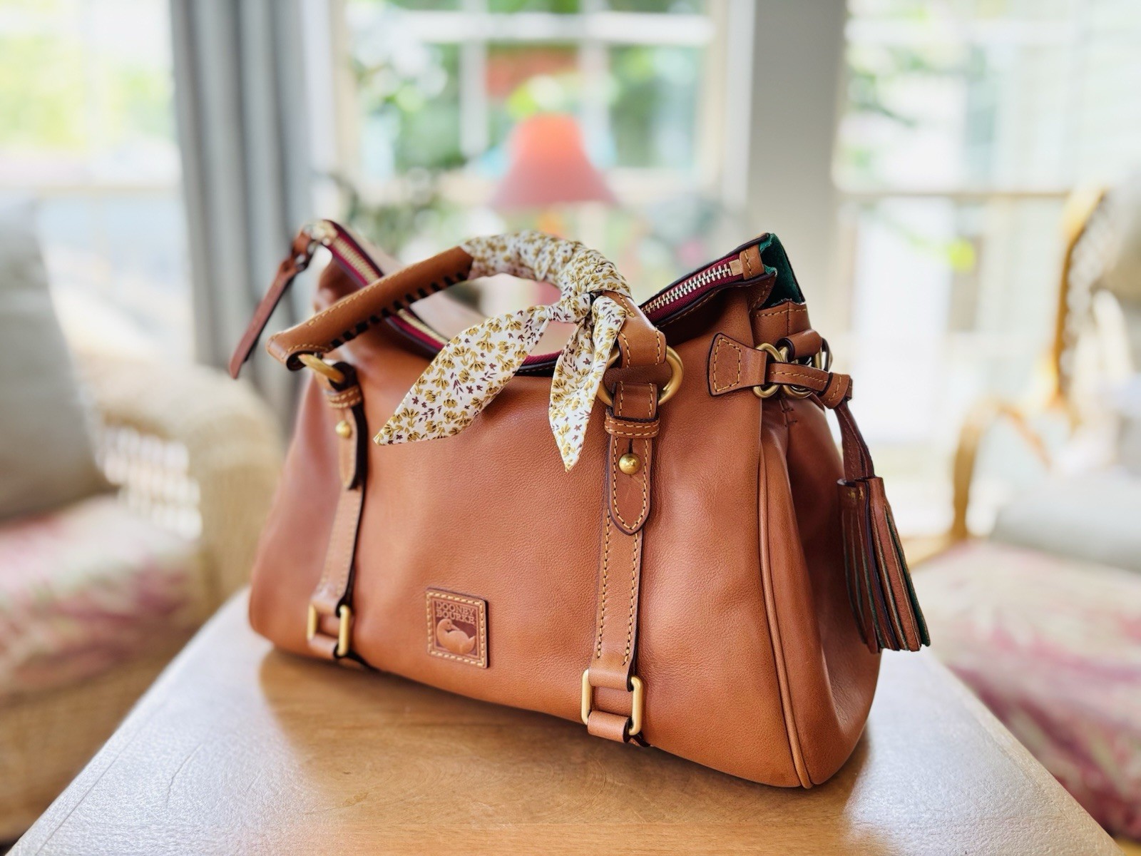 Dooney & Bourke Florentine Leather Large Satchel Handbag Natural 🤎