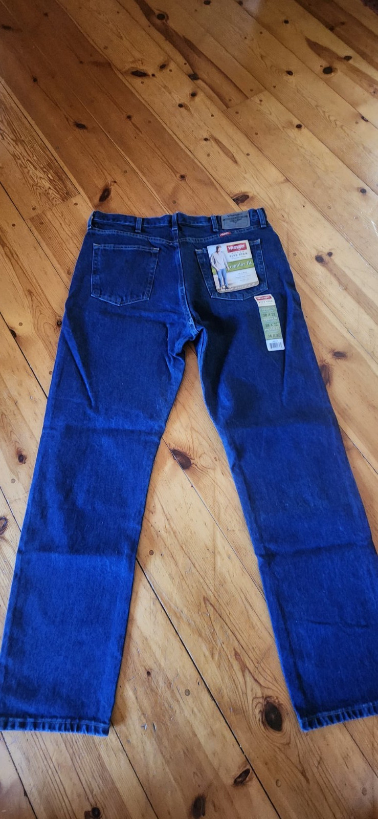 Mens NWT Wrangler Five Star Regular Fit Jeans