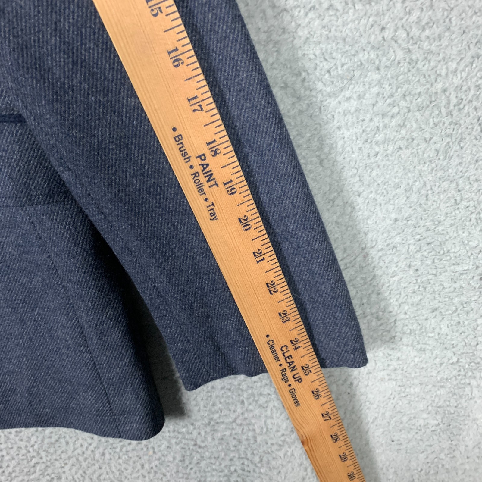 Joseph Abboud Sport Coat Blazer Men’s Large L Blue Flannel Wool Blend Two Button