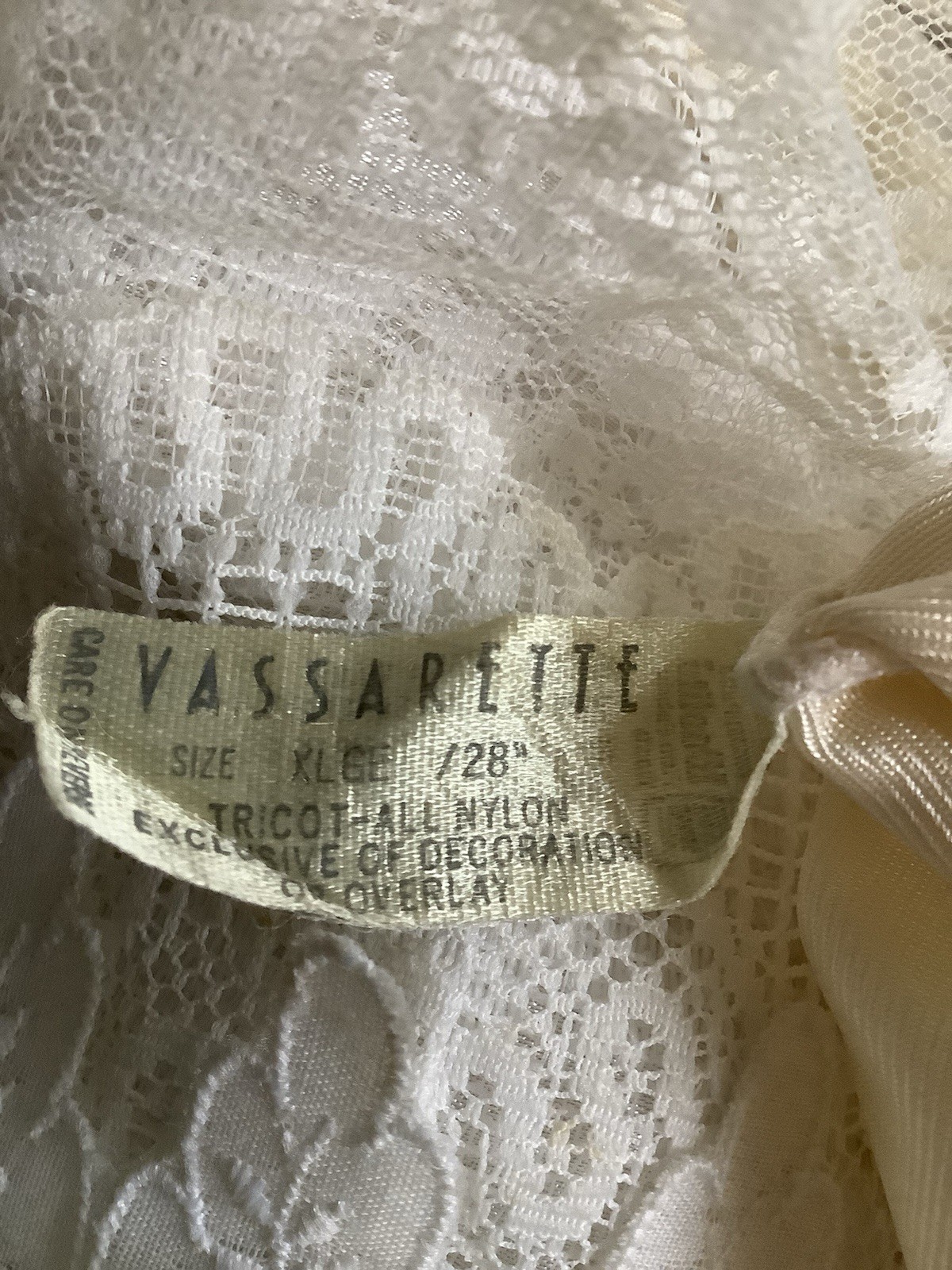 Vintage Vassarette Multi Lace Trim Half Slip Size 28 Inch Waist Tan Cream Lace
