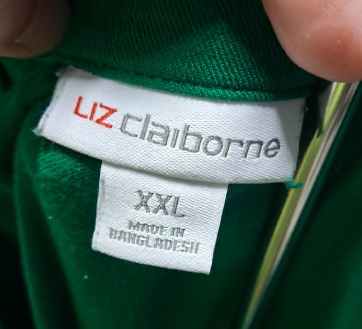 Liz Claiborn XXL Green Short Sleeve (extra short with button accents) Blouse