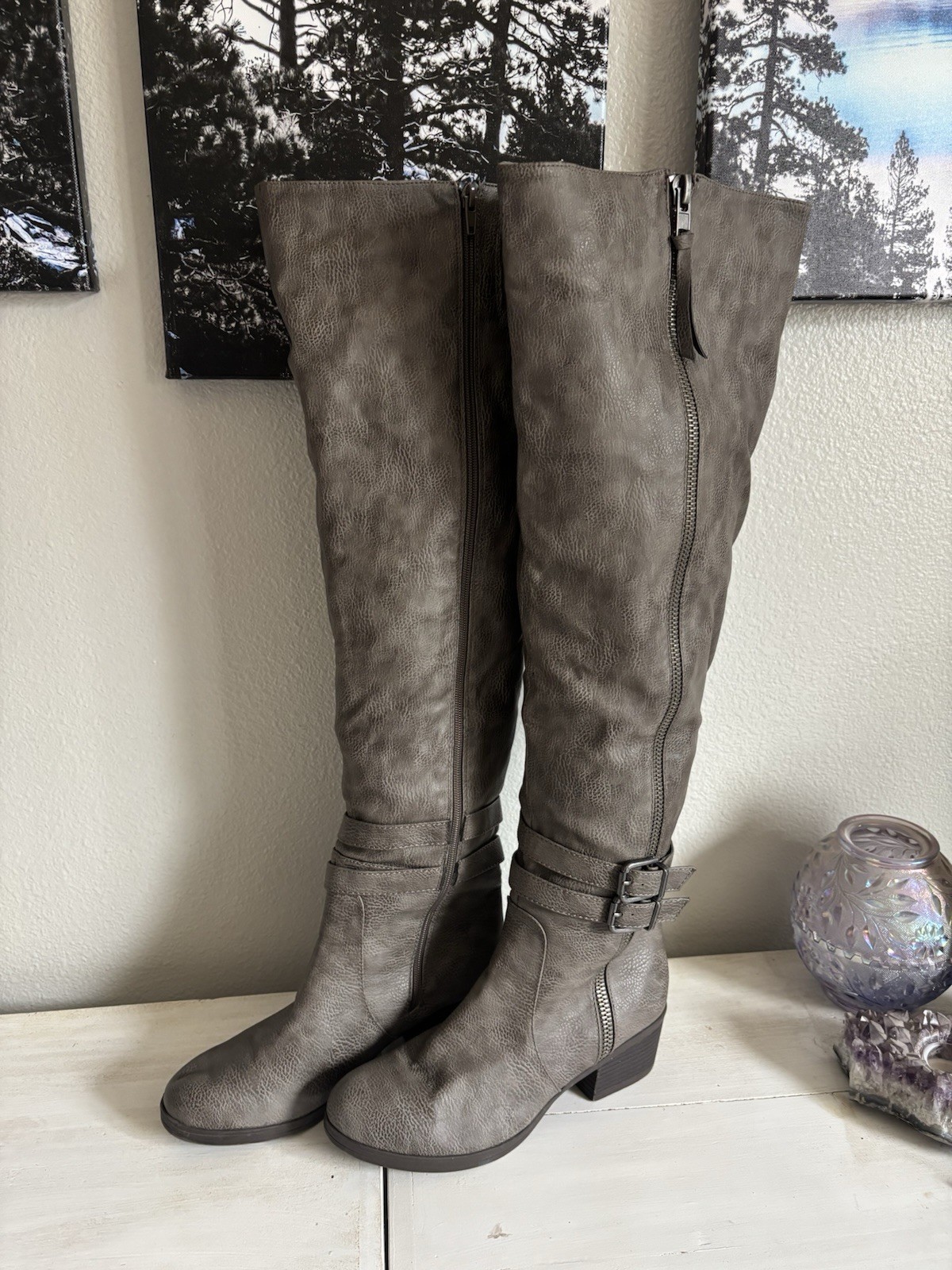 Women’s Knee-High Buckle Riding Boots – Gray size 8.5 wide