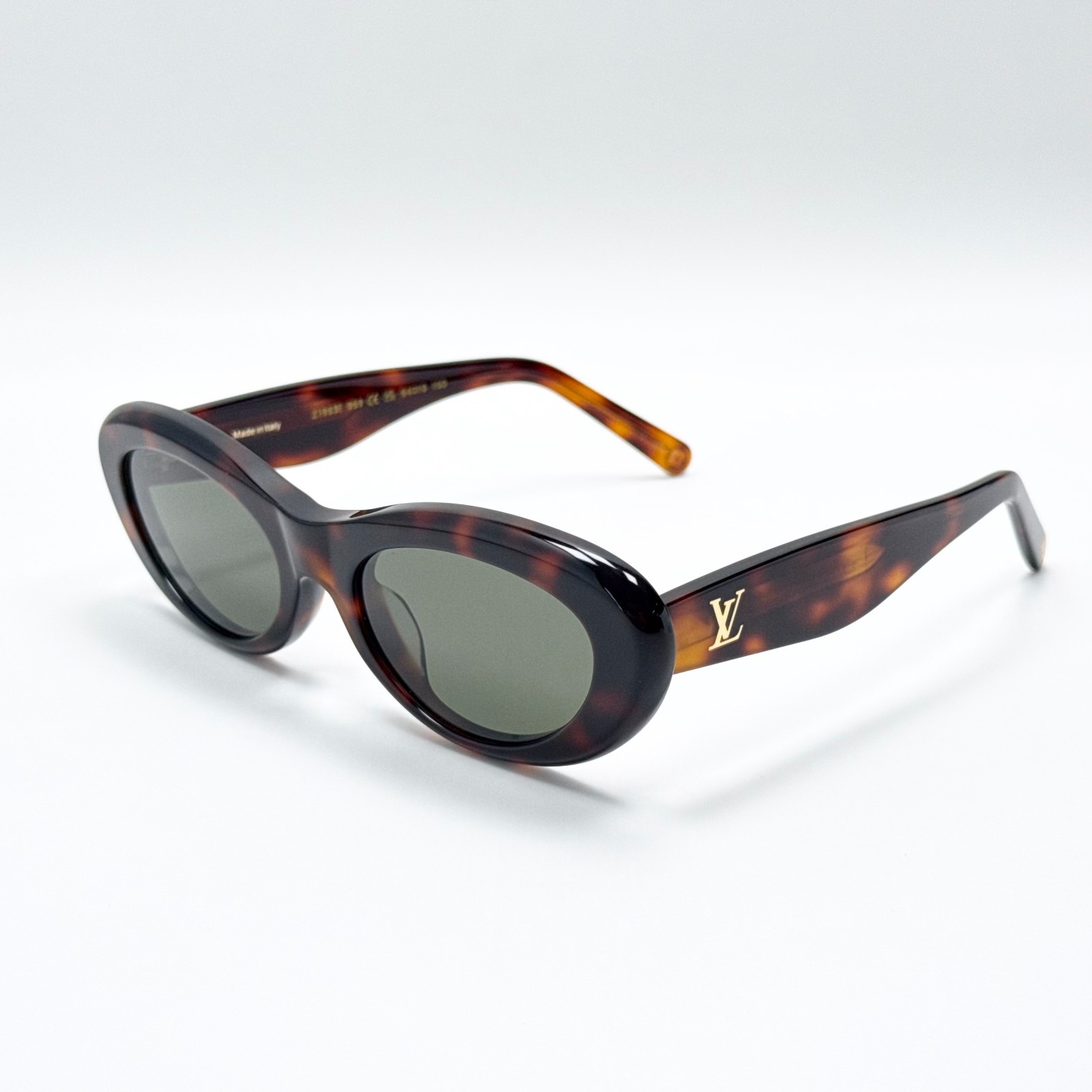 Louis Vuitton Z1983E Oval Sunglasses Tortoiseshell Frame Green Tint Lens