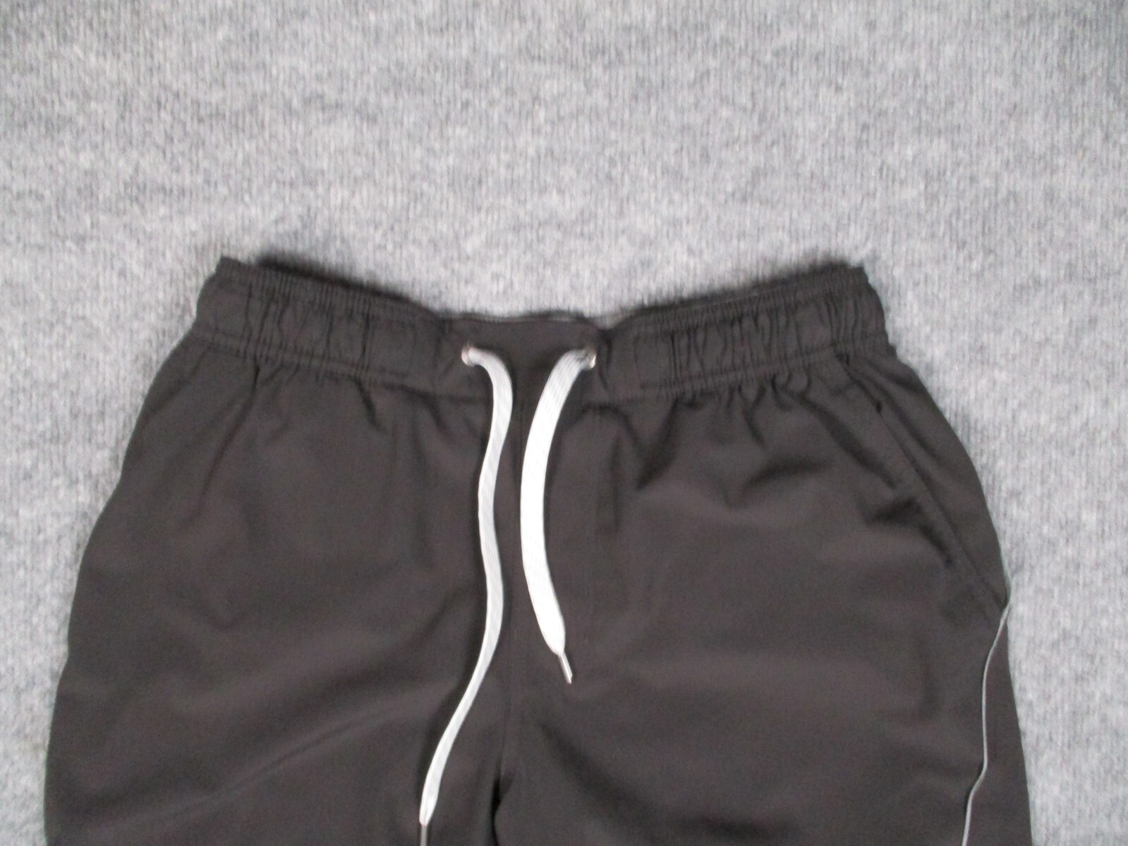 Vuori Shorts Mens Small Black Lined Trail Hiking Outdoor Gym Atheltic
