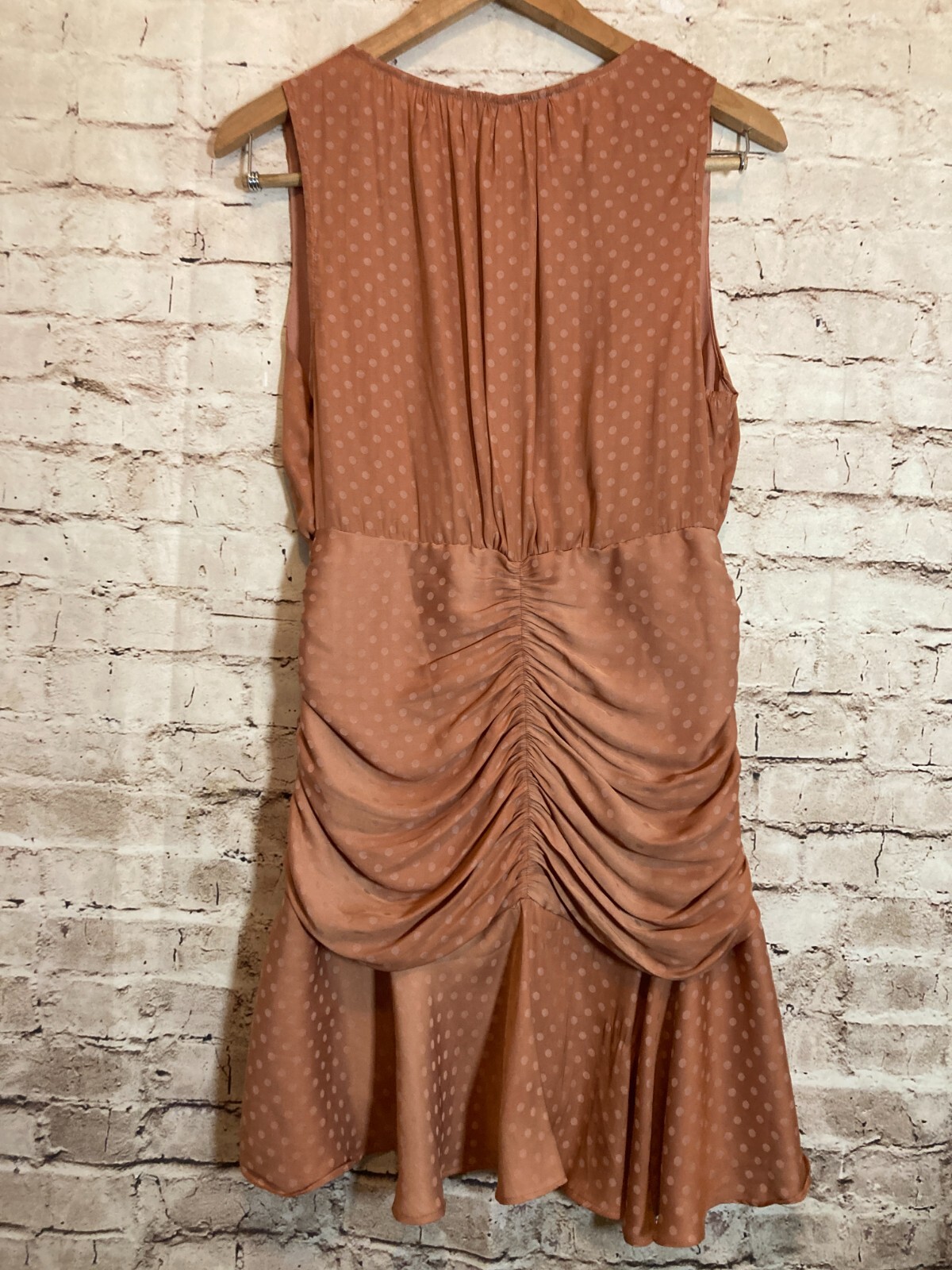Storia Dress Womens Medium Salmon Pink Ruffle Ruched V Neck Polka Dot Flowy Zip