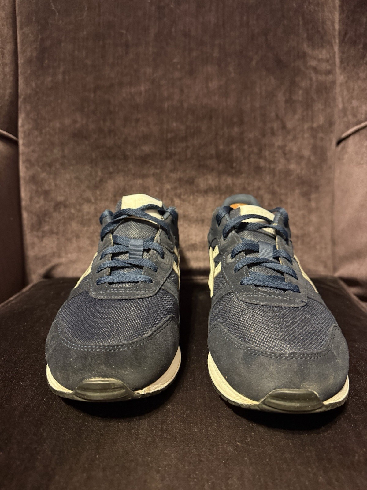 Asics Lyte Men’s 9.5 Classic Casual Athletic Midnight Navy/Sheet Rock Sneakers