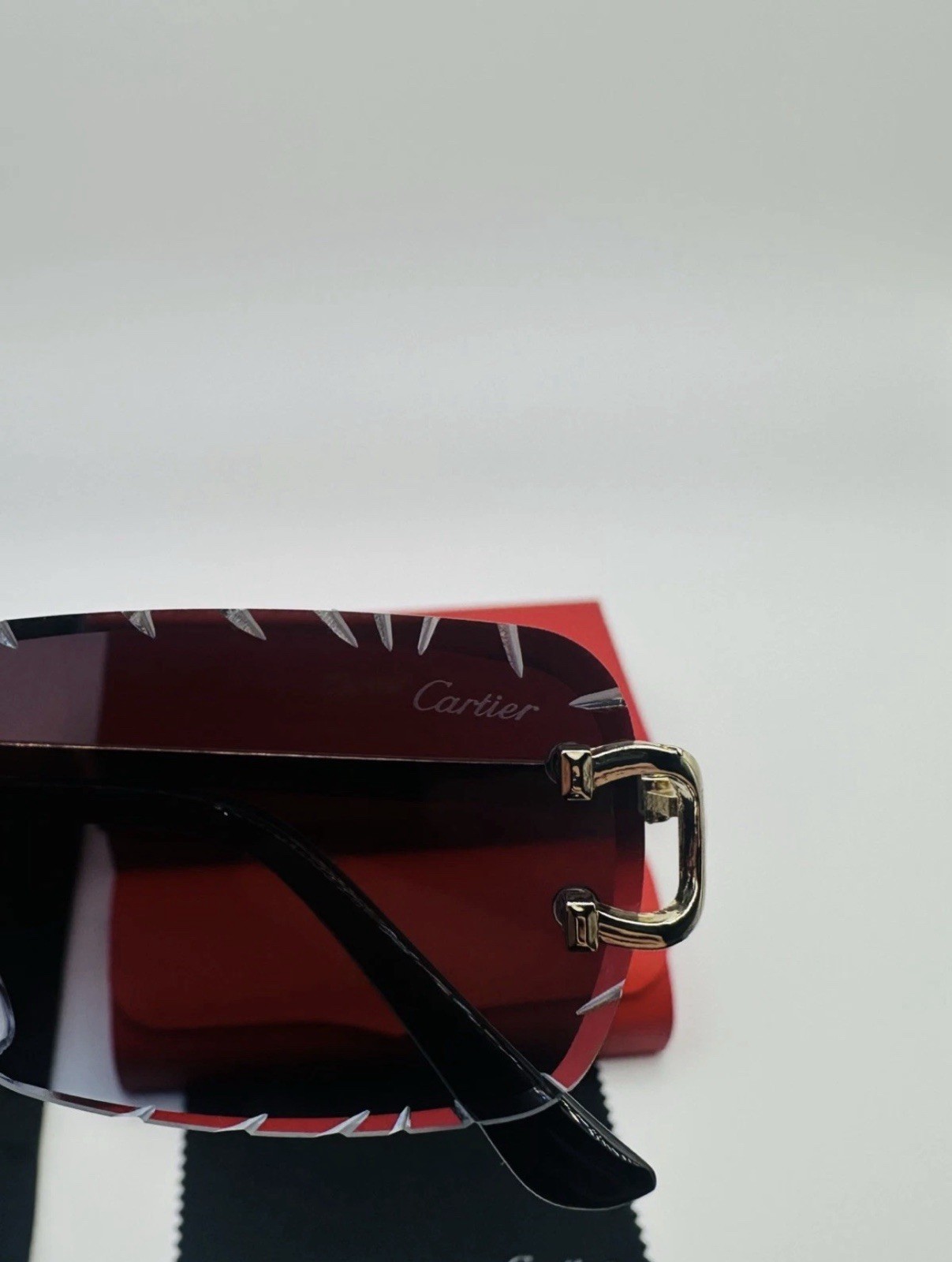 Cartier Big C Diamond Cut Red to Blue Fade Frameless Lens Gold Frame