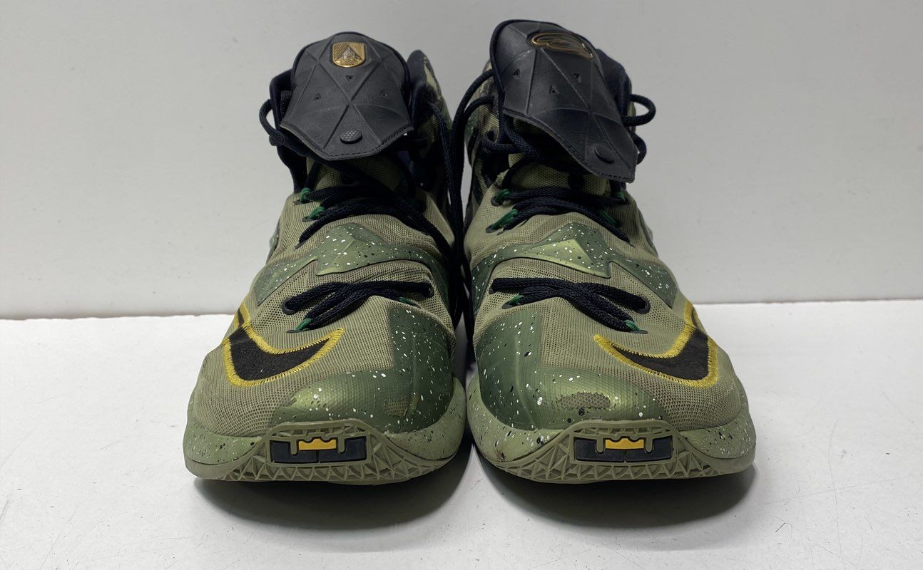 Nike LeBron 13 XIII Commander Basketball Shoes Olive Green Size 14