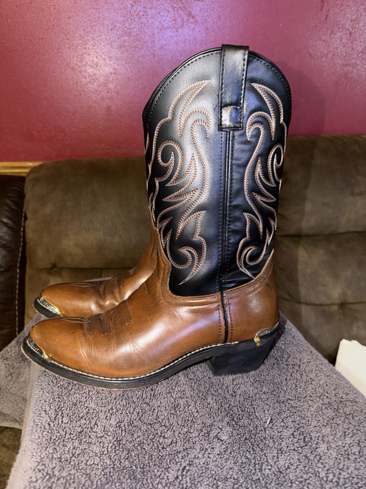 Loredo 28-2464 Men’s Cowboy Boots Size 9 D Metal Toe Heel Rand Leather Western