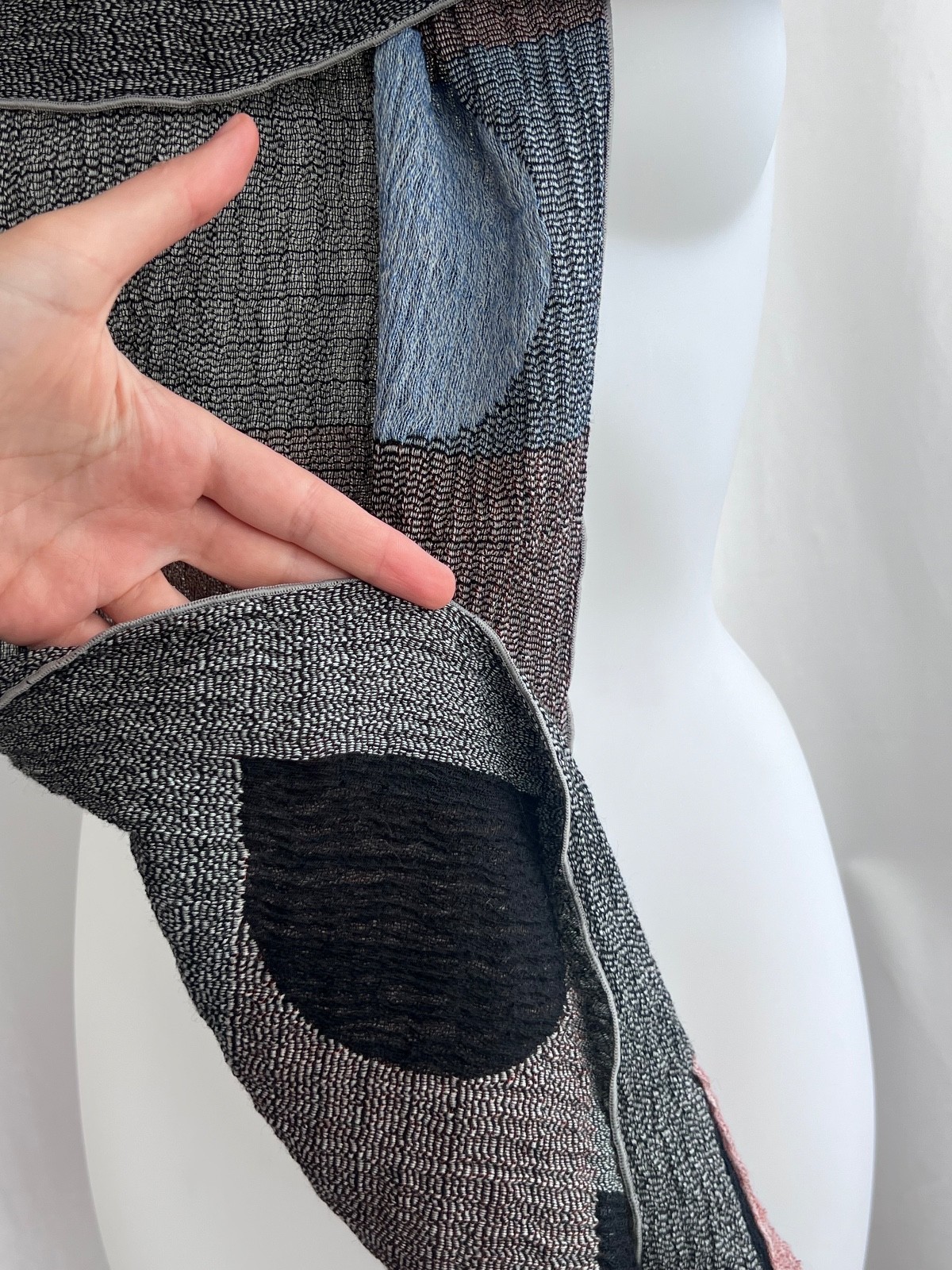 NUNO Reiko Sudo Pocket Crinkle Scarf Made in Japan 200cm