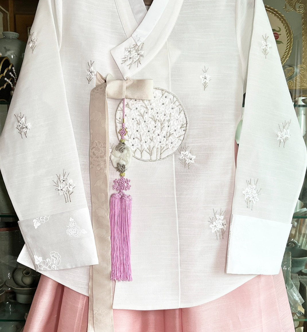 Korean Hanbok Accessory White Jade Pendant Norigae Traditional Knot Tassel