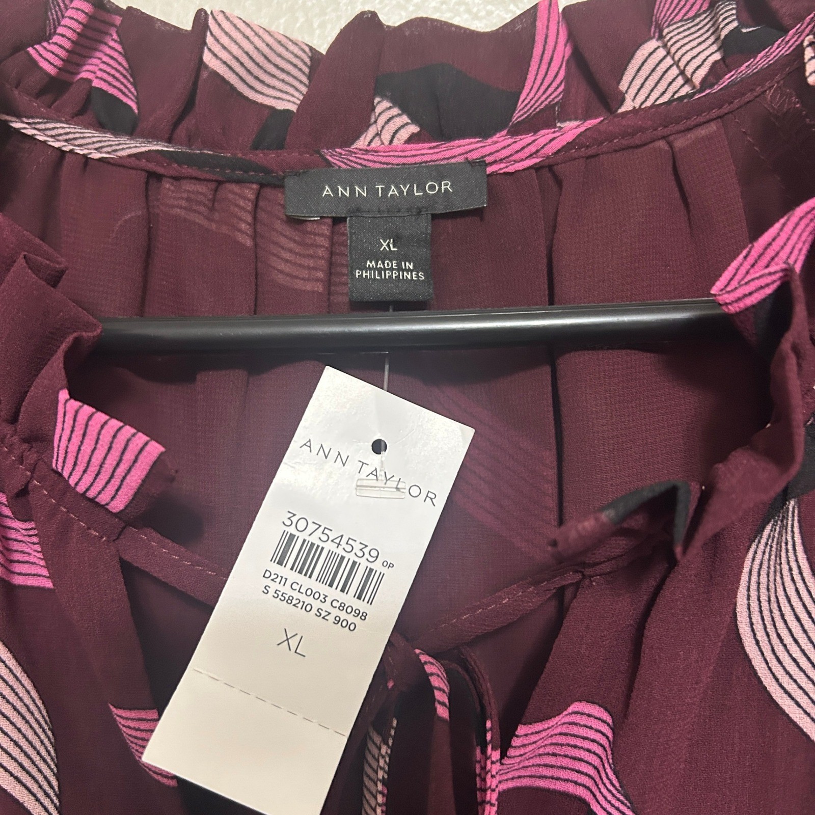 Ann Taylor Blouse Womens XL Burgundy Pink NWT Abstract Ribbon Ruffle Tie Neck