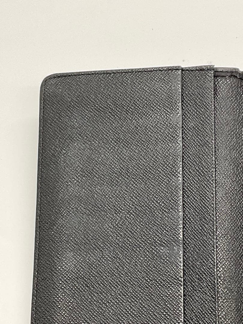 LOUIS VUITTON Epi Bi Fold Long Wallet Men s Black No Coin