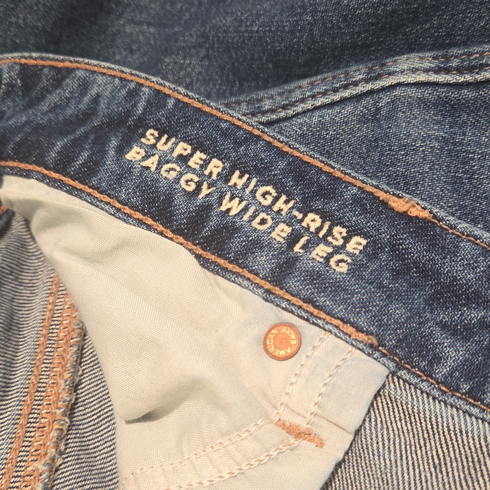 American Eagle Women’s Super High-Rise Baggy Wide-Leg Dark Jeans Sz 12 Long