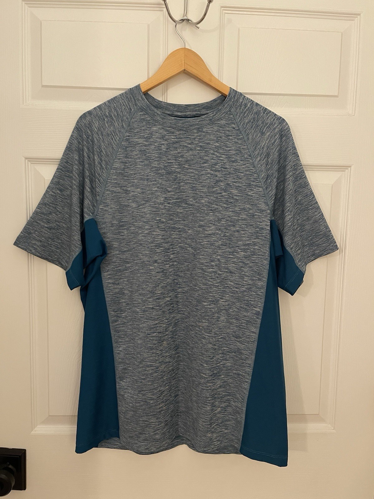 Duluth Trading Mens M Blue Green Workwear Activewear Shortsleeve Top Mesh Sides