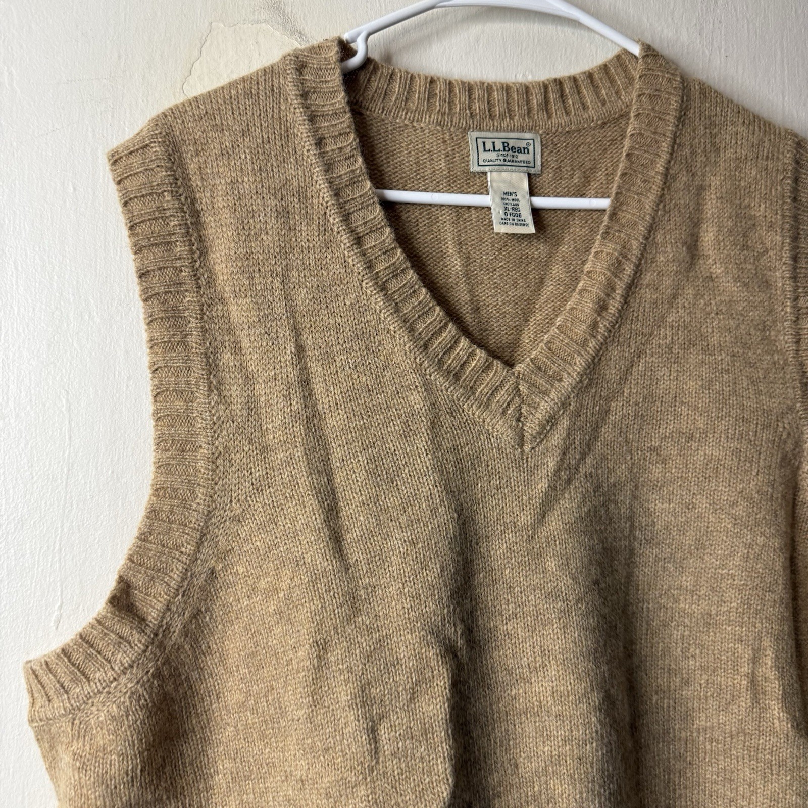 Vintage LL Bean Tan Brown 100% Wool Mens Sweater Vest Size XL