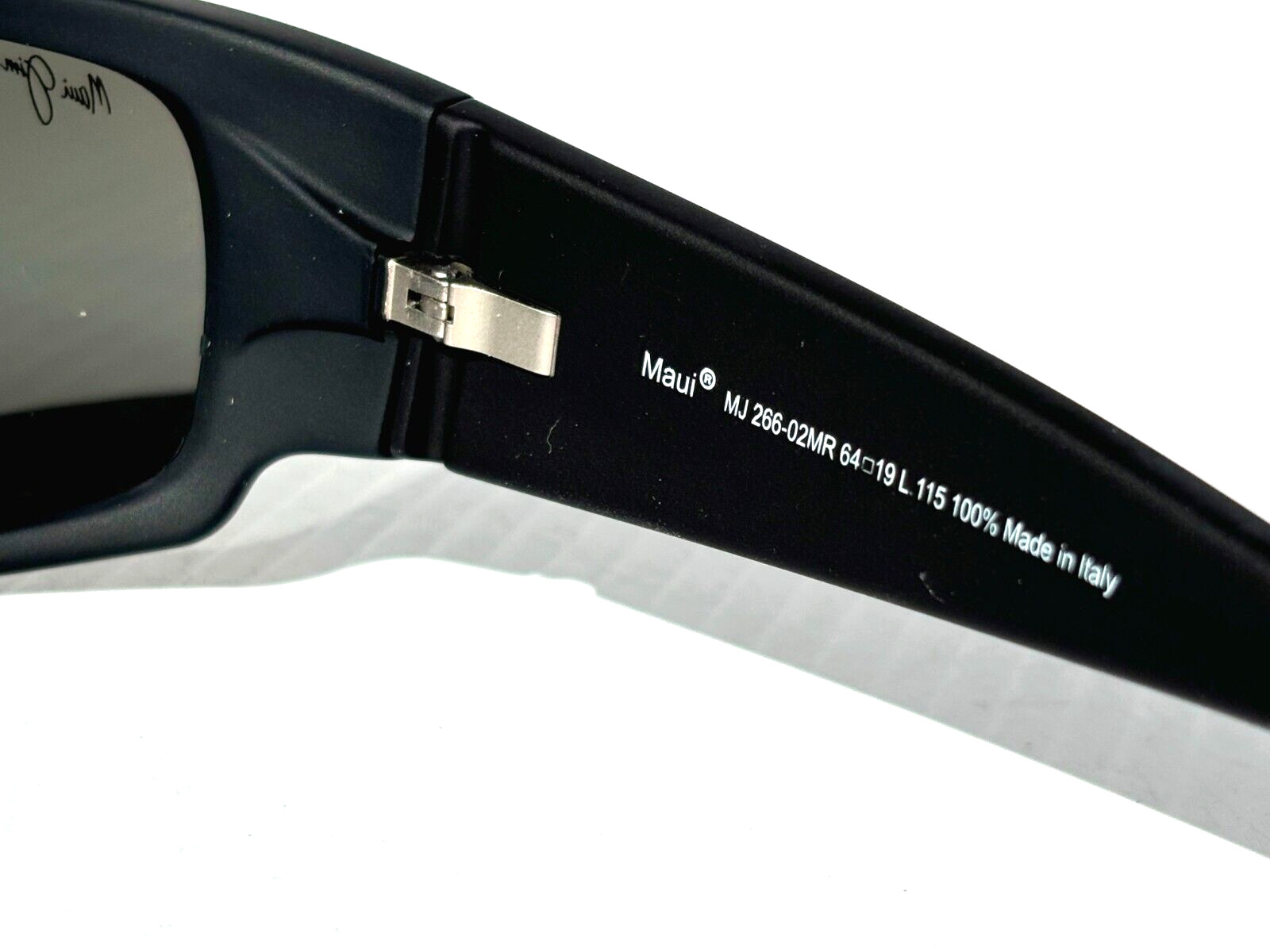 NEW Maui Jim WORLD CUP Matte Black Rubber POLARIZED Grey GLASS Sunglass 266-02MR