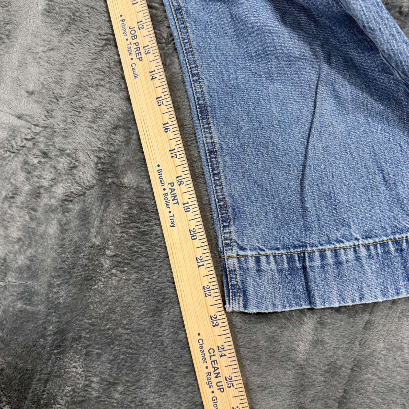 Eddie Bauer Woman’s Blue Straight Leg High Waisted Cotton Jeans Size 12