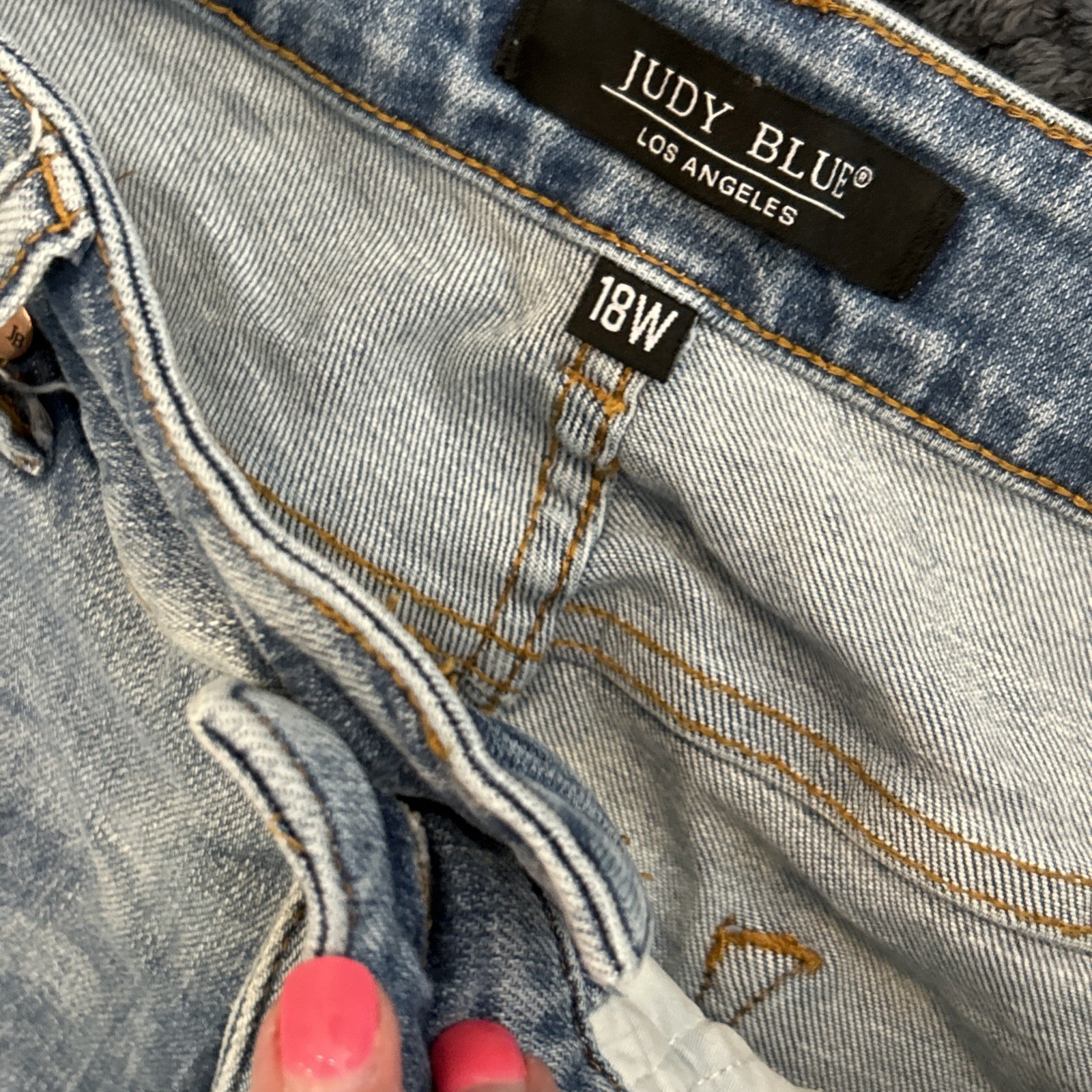 Judy Blue Jeans Control Top Skinny Distressed Jeans Pockets Size 18W Reg Womens