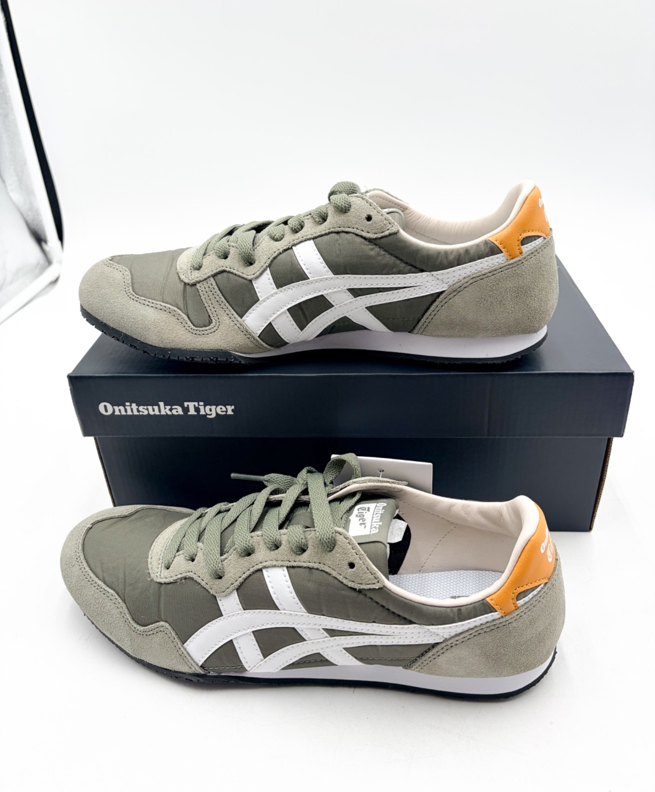 【NEW】Onitsuka Tiger SERRANO Burnt Olive/White Daily Sneaker (Men’s US 8.5)