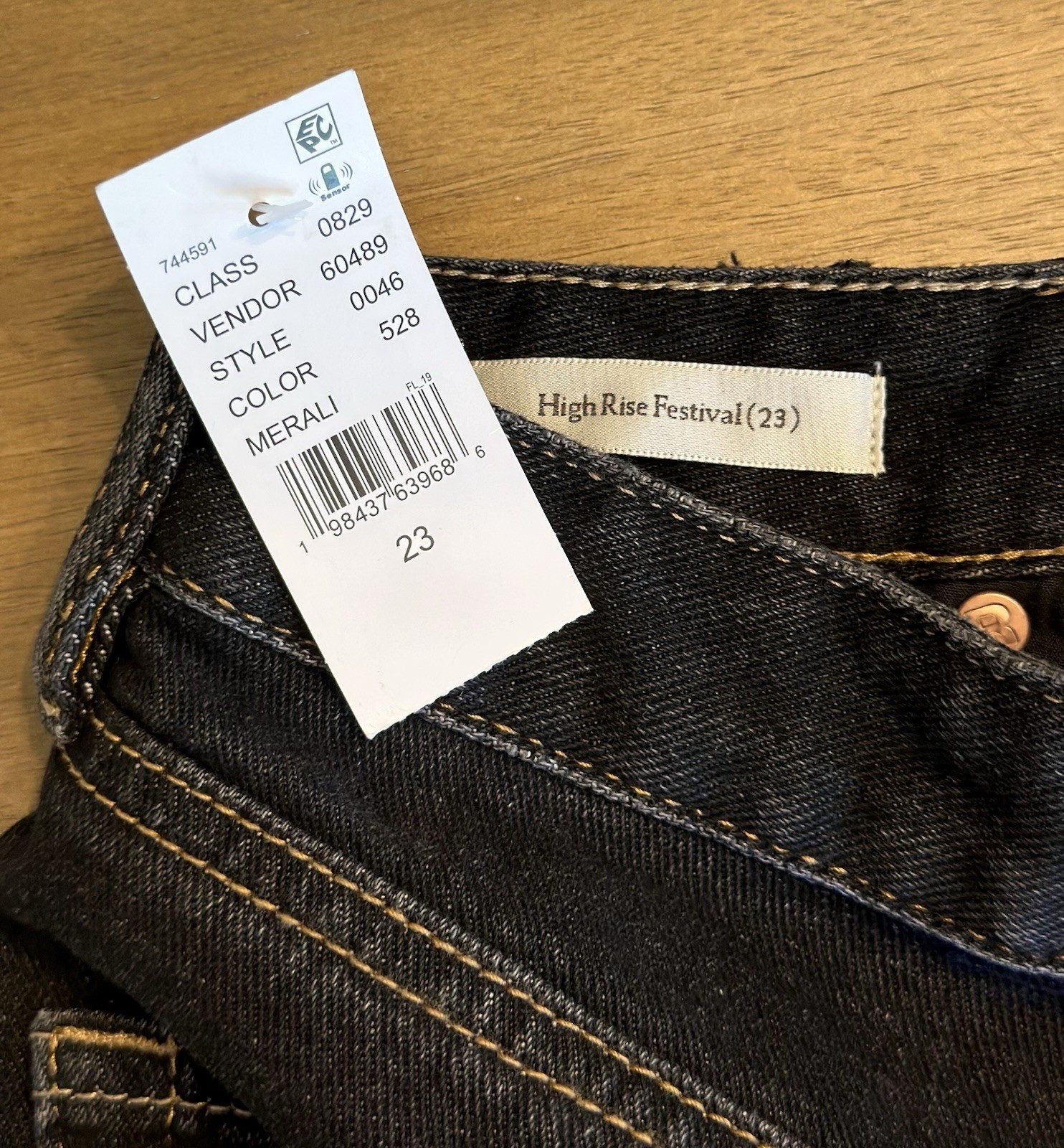 RARE Denim Edit Jean Shorts Size 23 NWT