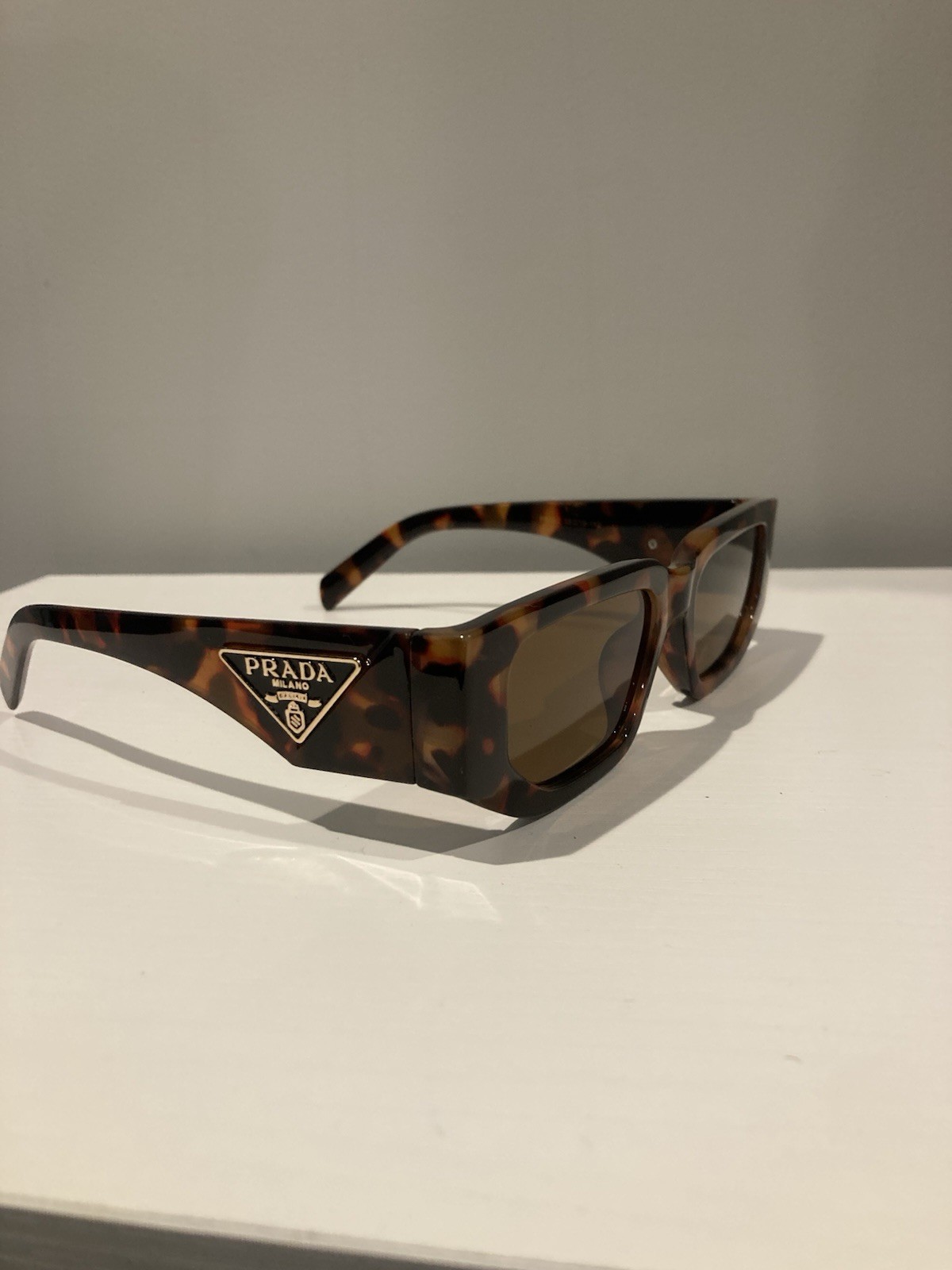 Prada PR 05YS Rectangle Tortoise Shell Sunglasses Brown Tinted Lenses 142mm