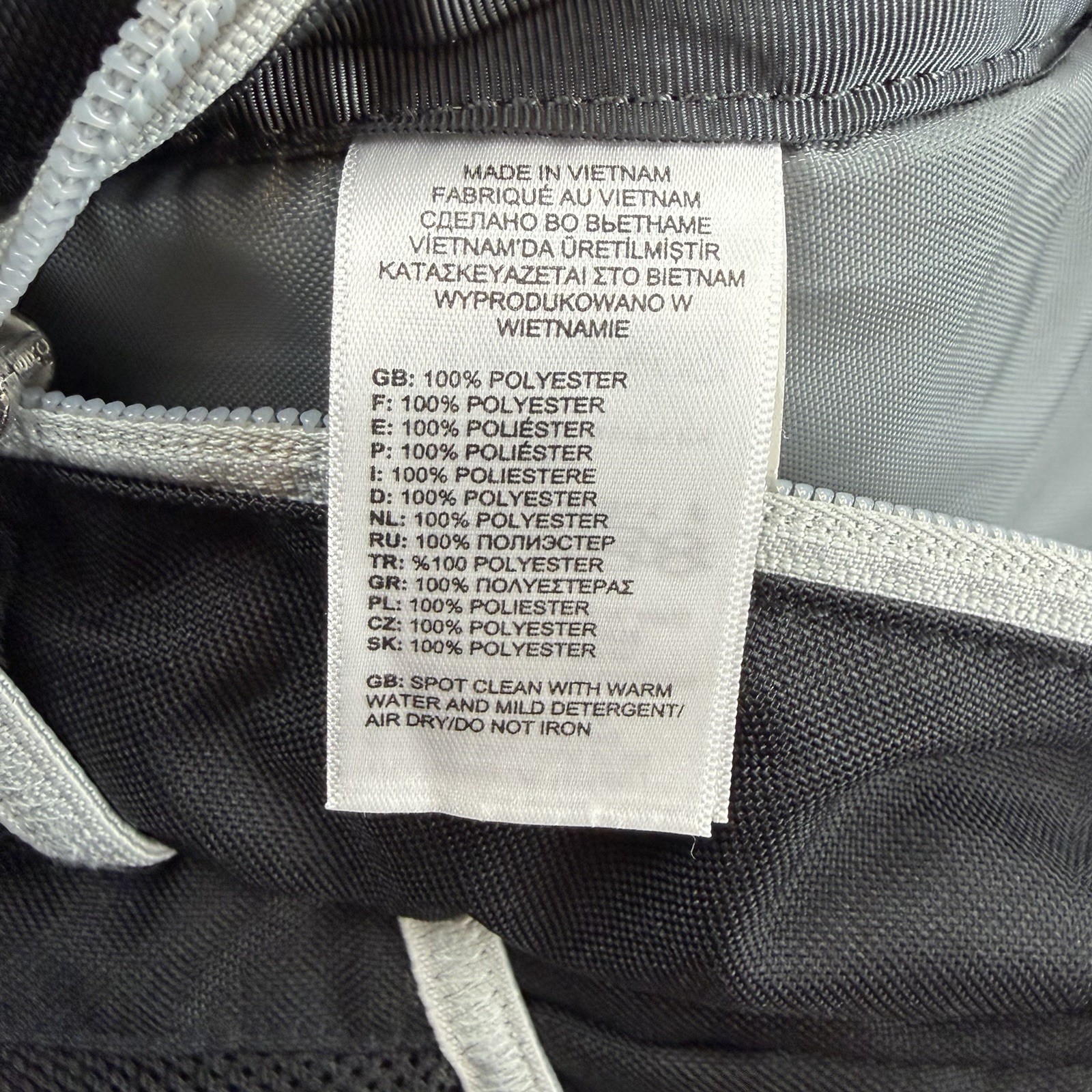 The North Face Backpack Recon Squash Black White Adjustable Strap Pockets