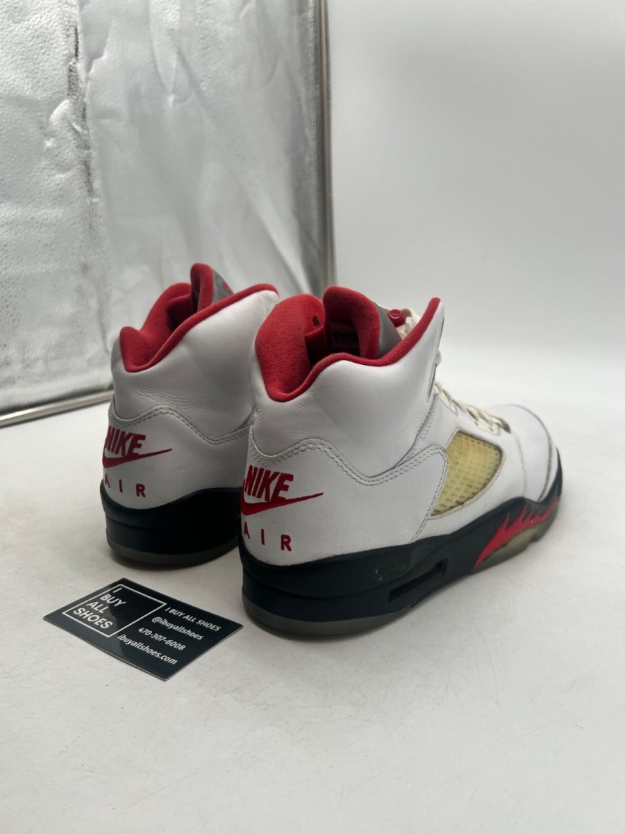 Jordan 5 Retro Fire Red Silver Tongue (2020) 8 (Moderately Worn Size 8 (No Box)