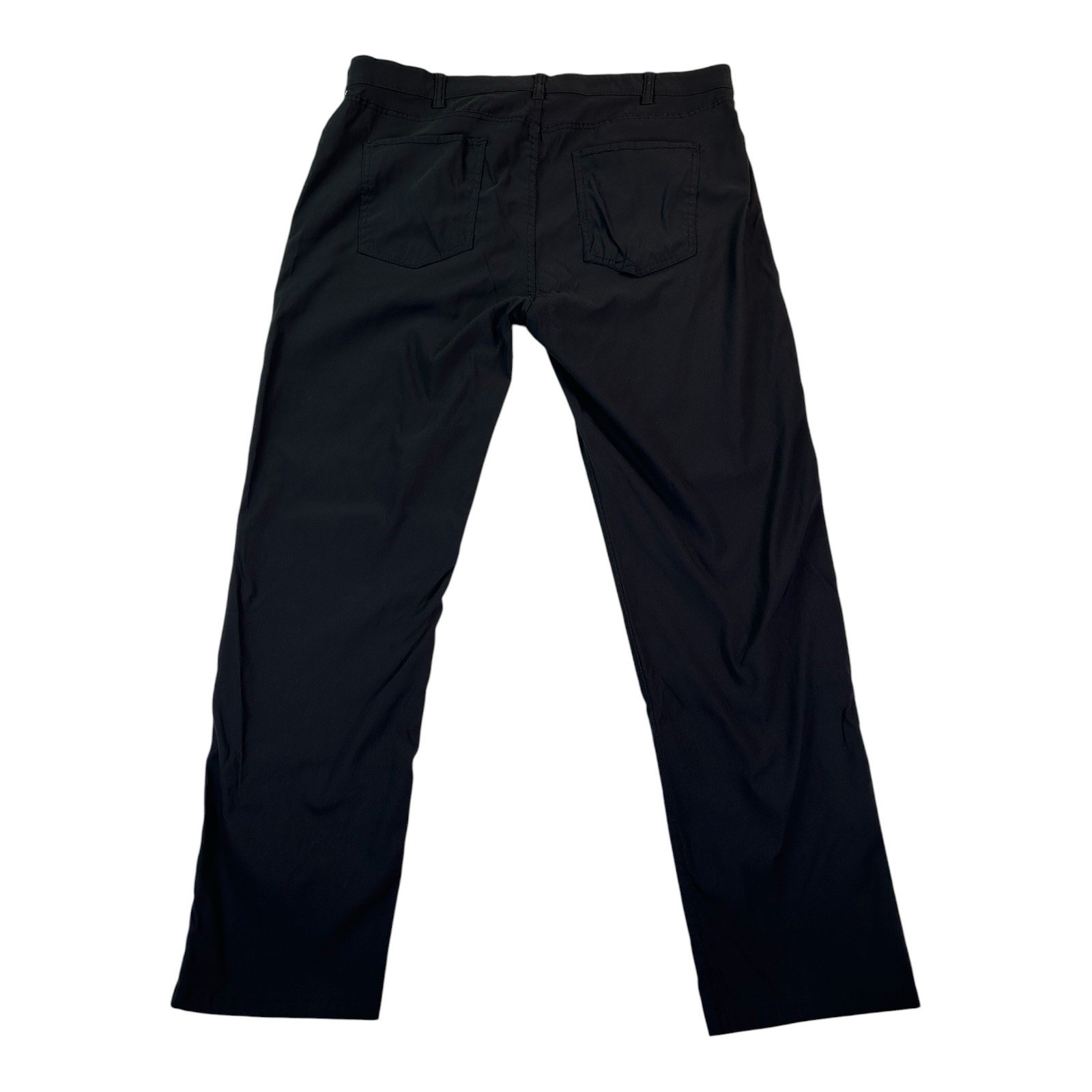 Men’s Denali Black Pants 38W Regular Fit Flat Front Golf Gorpcore Workwear