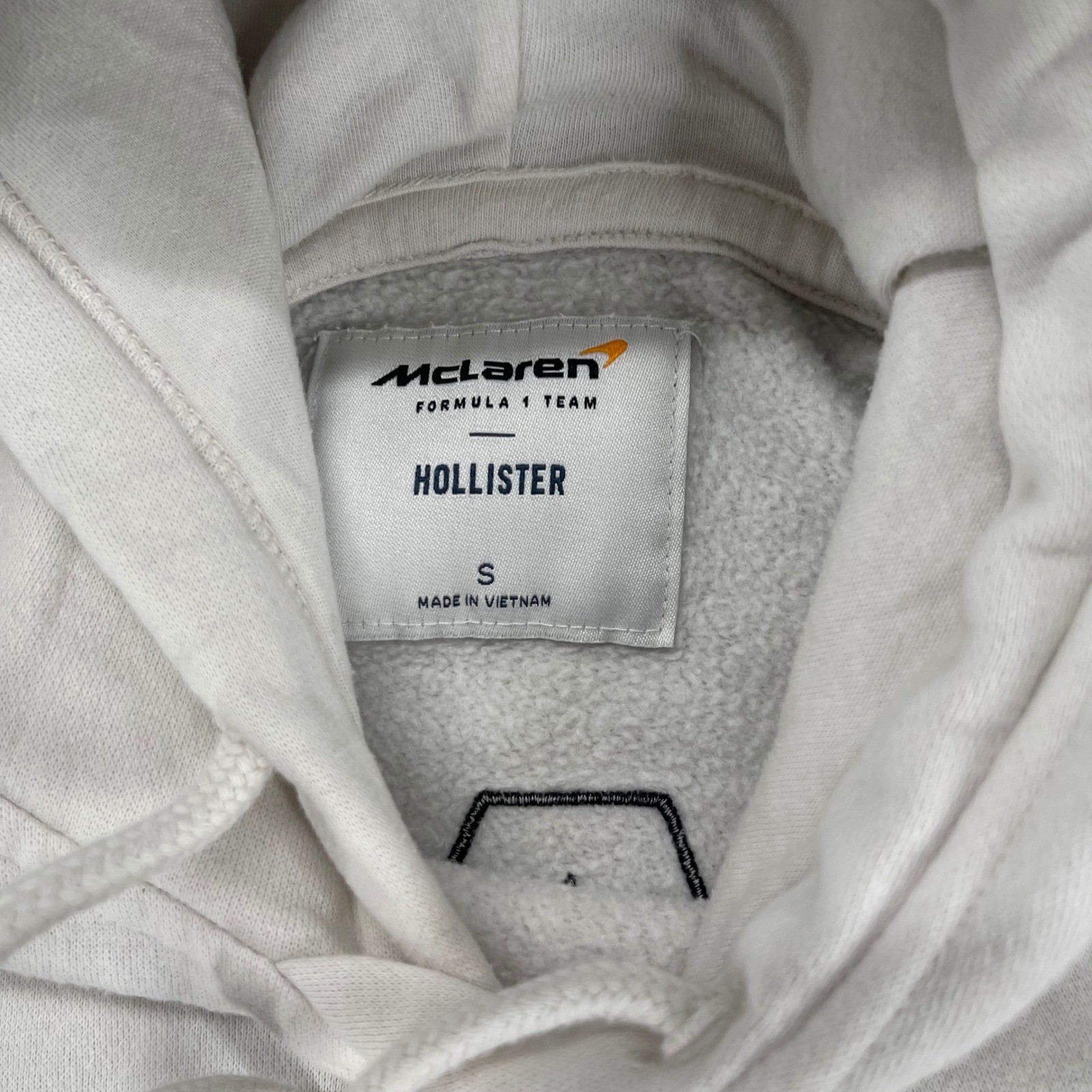 McLaren Formula 1 Team Hoodie Mens Small White Racing Sweatshirt F1 Logo