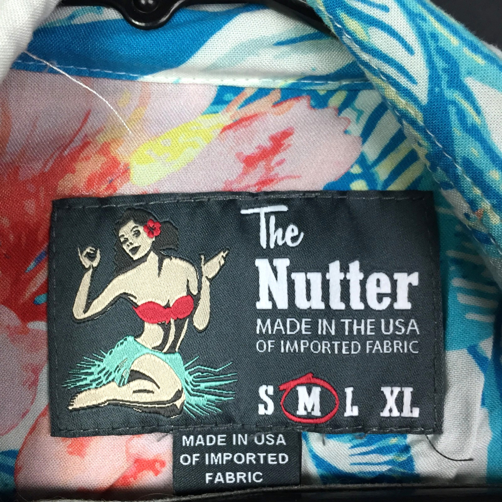 Chubbies The Nutter Mens Medium Blue Palm Pink Hibiscus Wood Button Hawaiian 40″