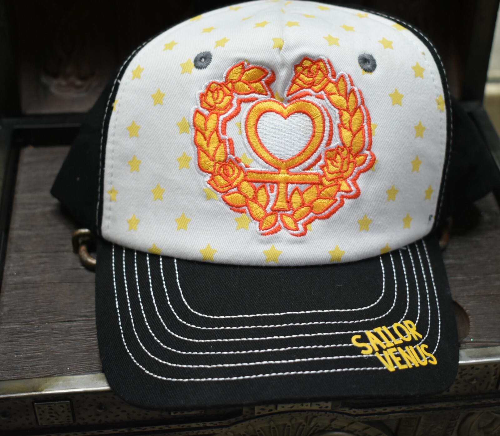 NEW RARE Anime Sailor Moon Sailor Venus Symbol embroidered Logo Hat Cap unisex