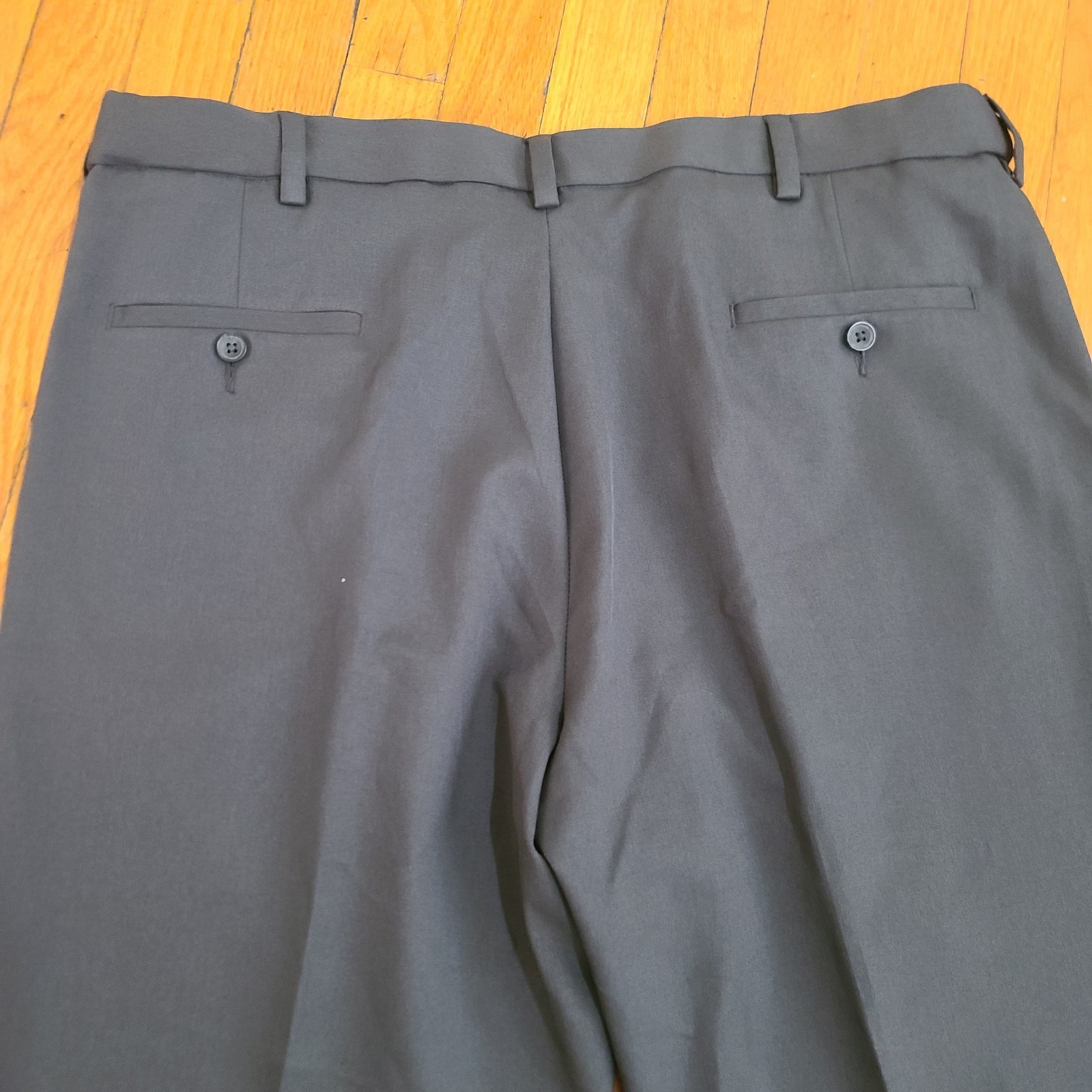 Pleated Haggar Cool 18 Pro Dress Pants Men’s 40×29 Dark Gray Classic Fit