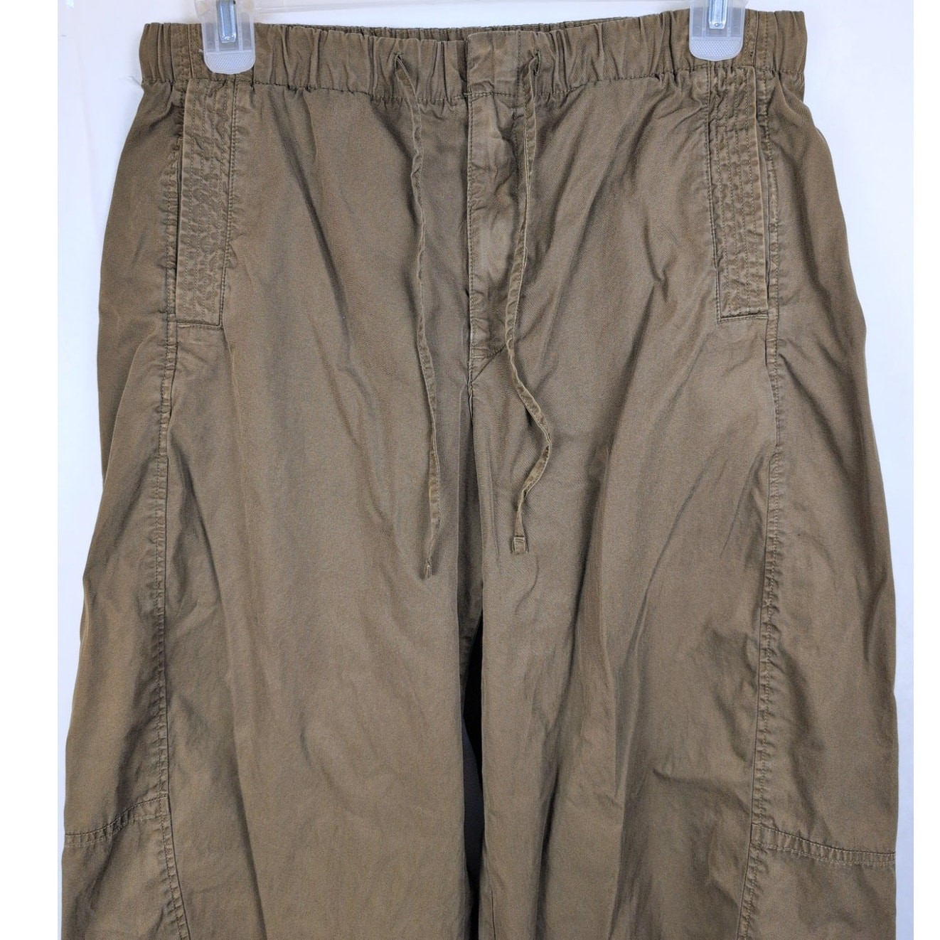 Gap barrel parachute dark olive pants Size Medium Gorpcore Streetwear Granola