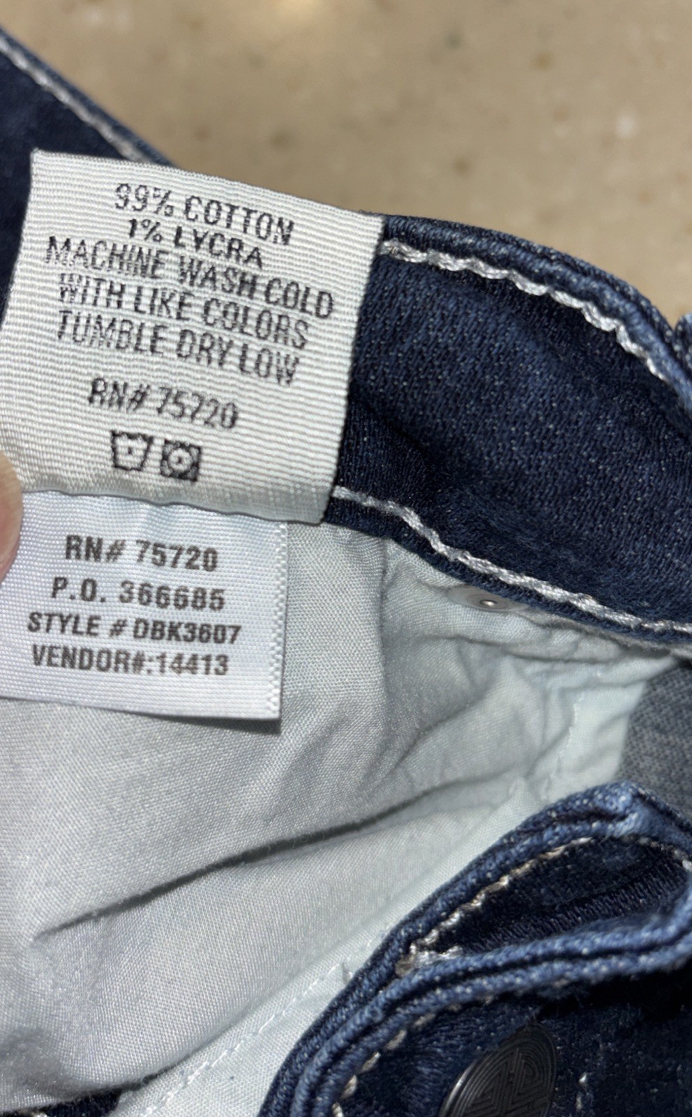 BUCKLE DAYTRIP VIRGO BOOTCUT Womens Size 31R Midrise Stretch Jeans 34×30.5 EUC