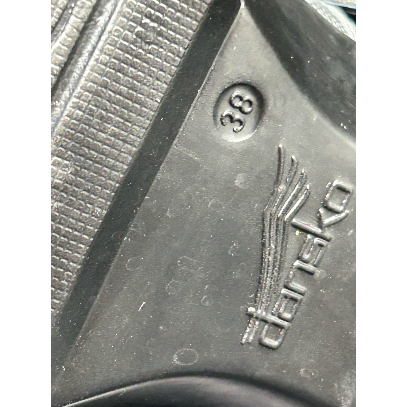 Dansko Jessie wedge sandals in a metallic pewter size 38