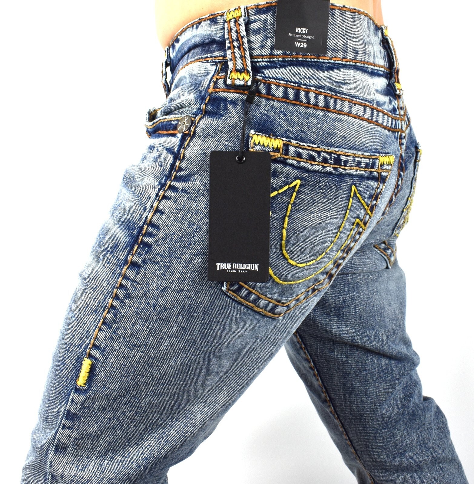 True Religion Men’s Ricky Medium Wash Relaxed Straight Super T Jeans – 107524